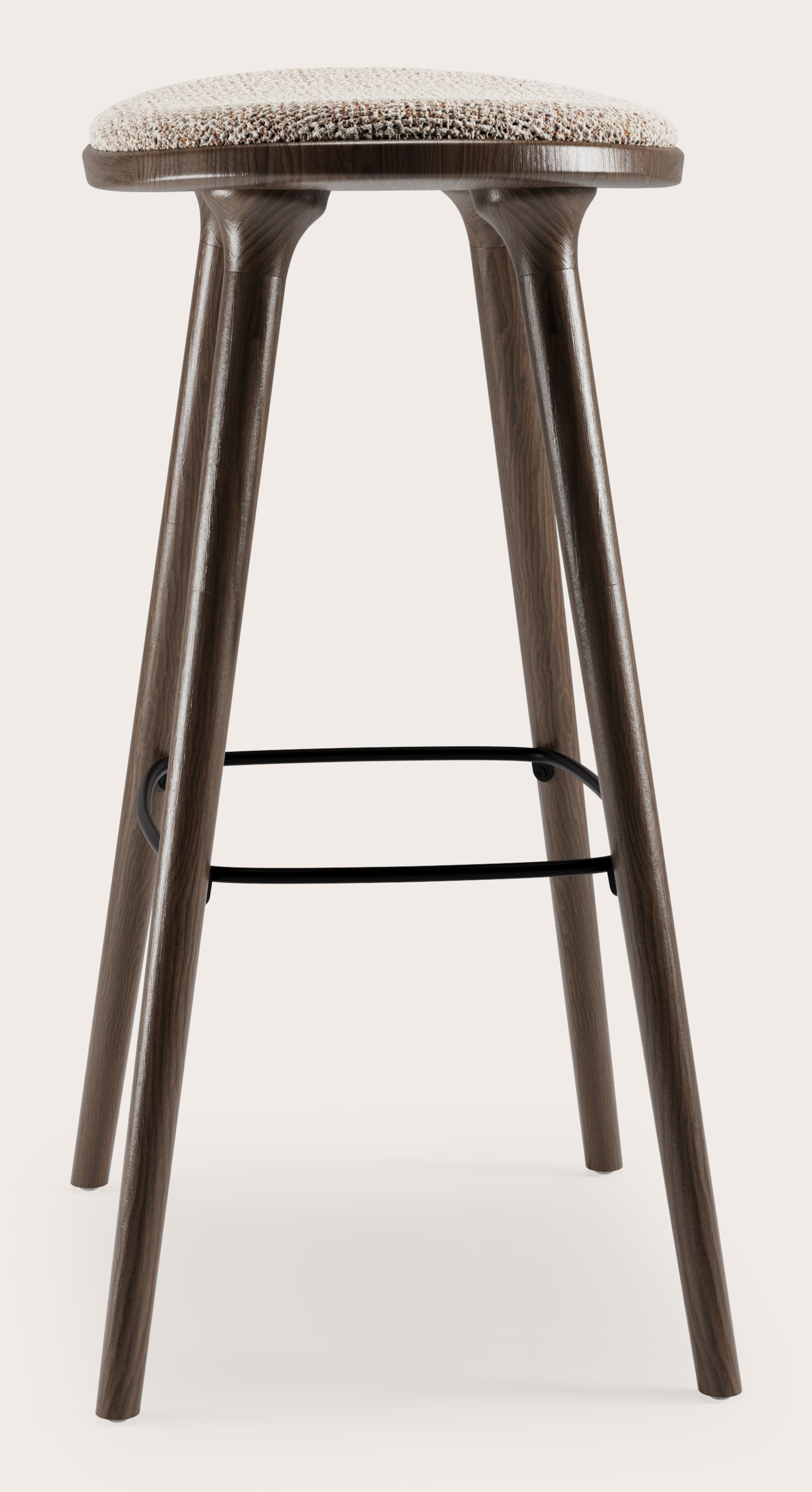 Tabouret de bar haute Olbia en chêne fumé massif avec assise en Fresco tissu Caramel