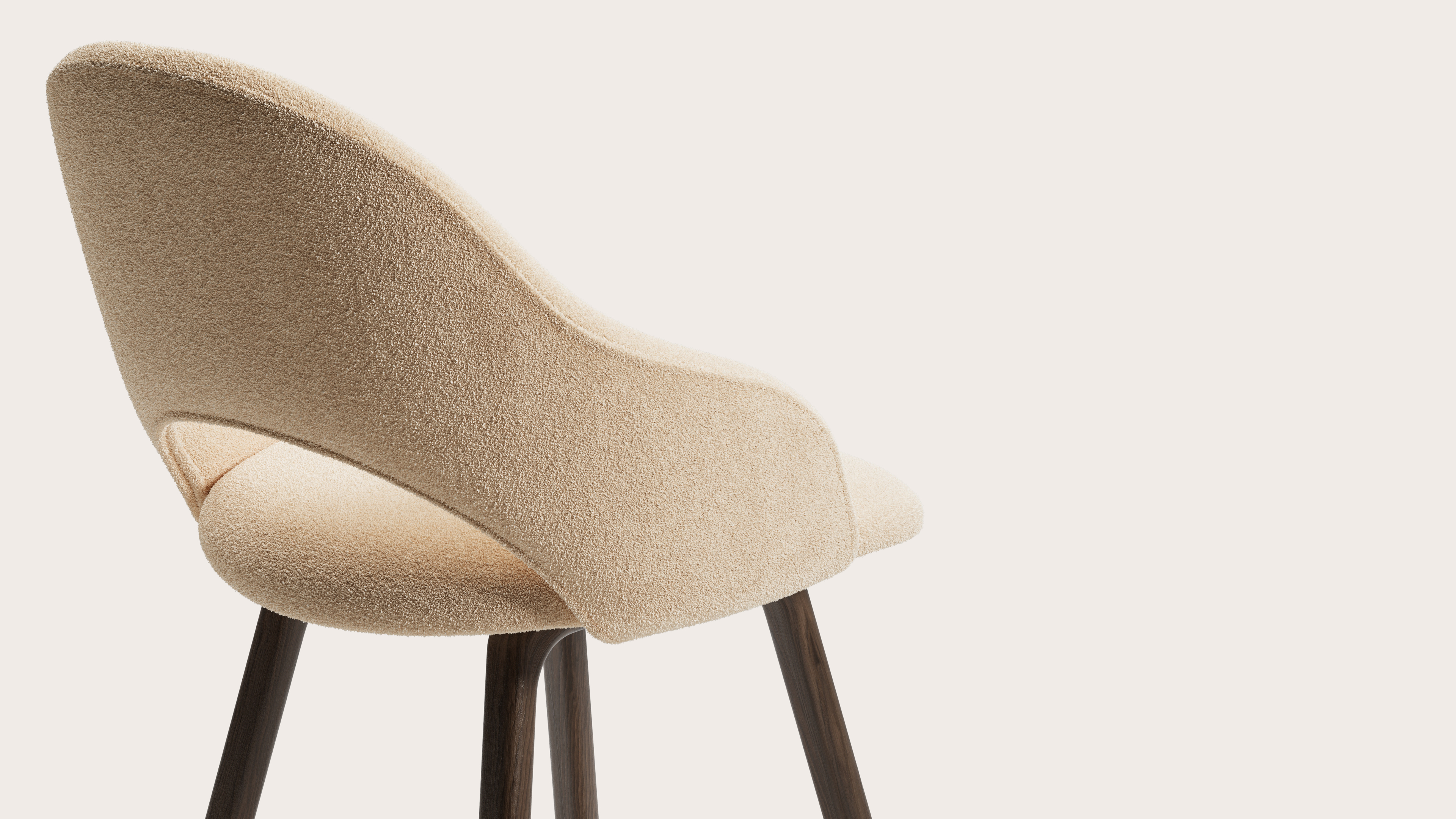 Gaudio armstoel in Aria stof Beige met stoelpoot in gerookte eik