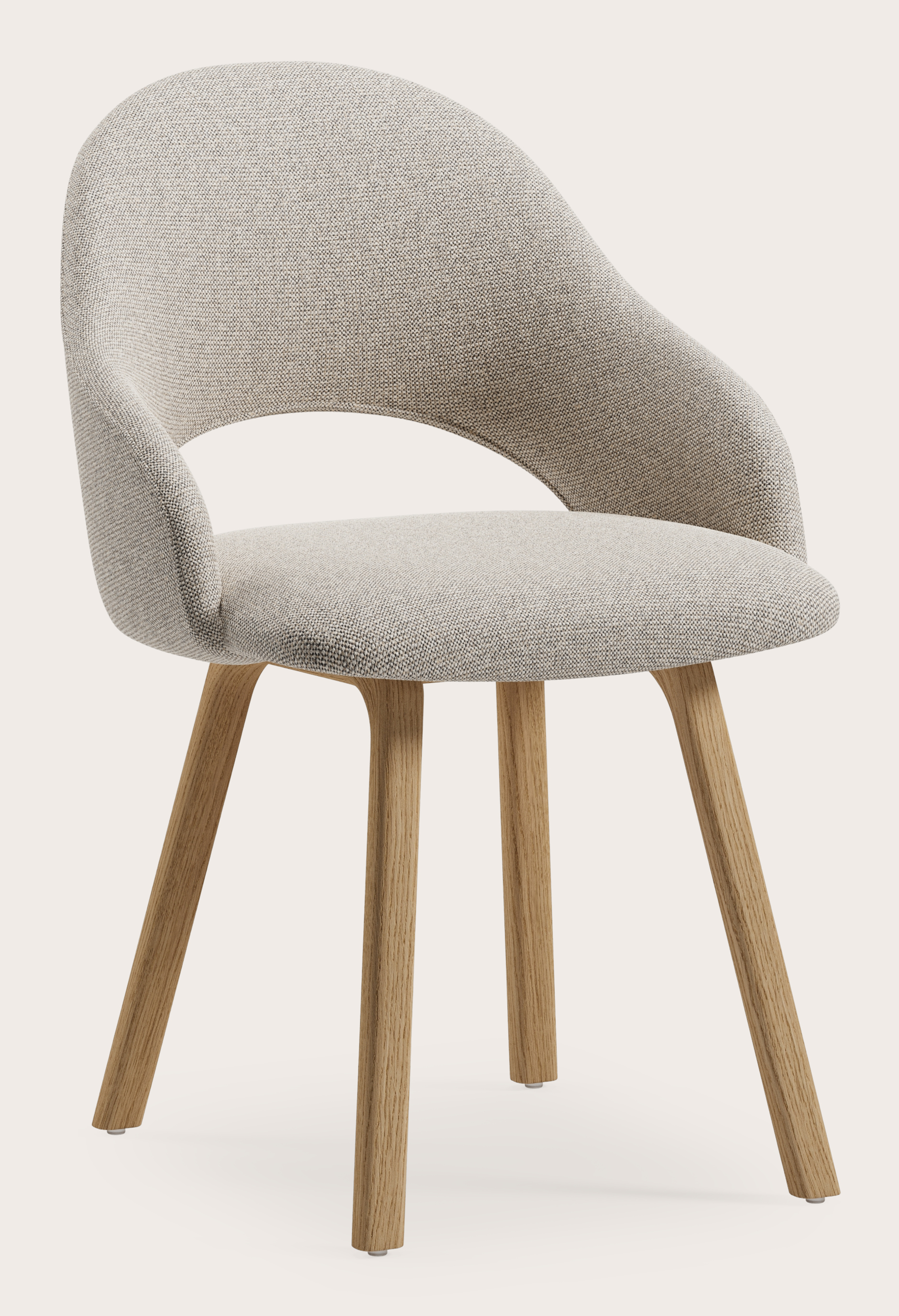 Gaudio armstoel in Brio stof Natural met stoelpoot in natuurkleurige eik