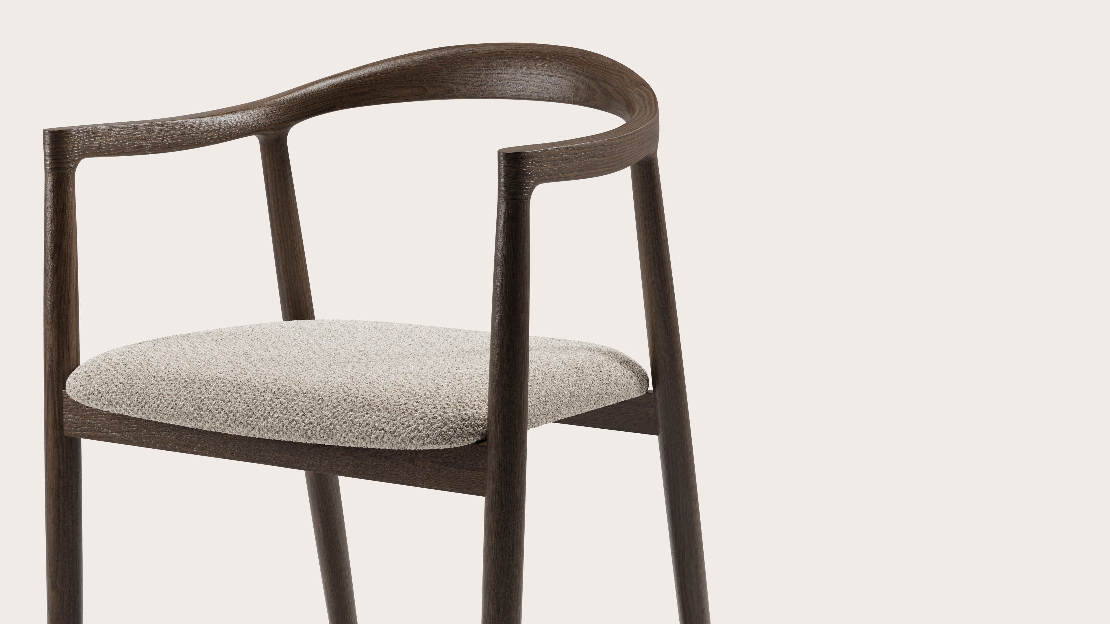 Noto armstoel in gerookte eik met zitting in Hero stof Beige