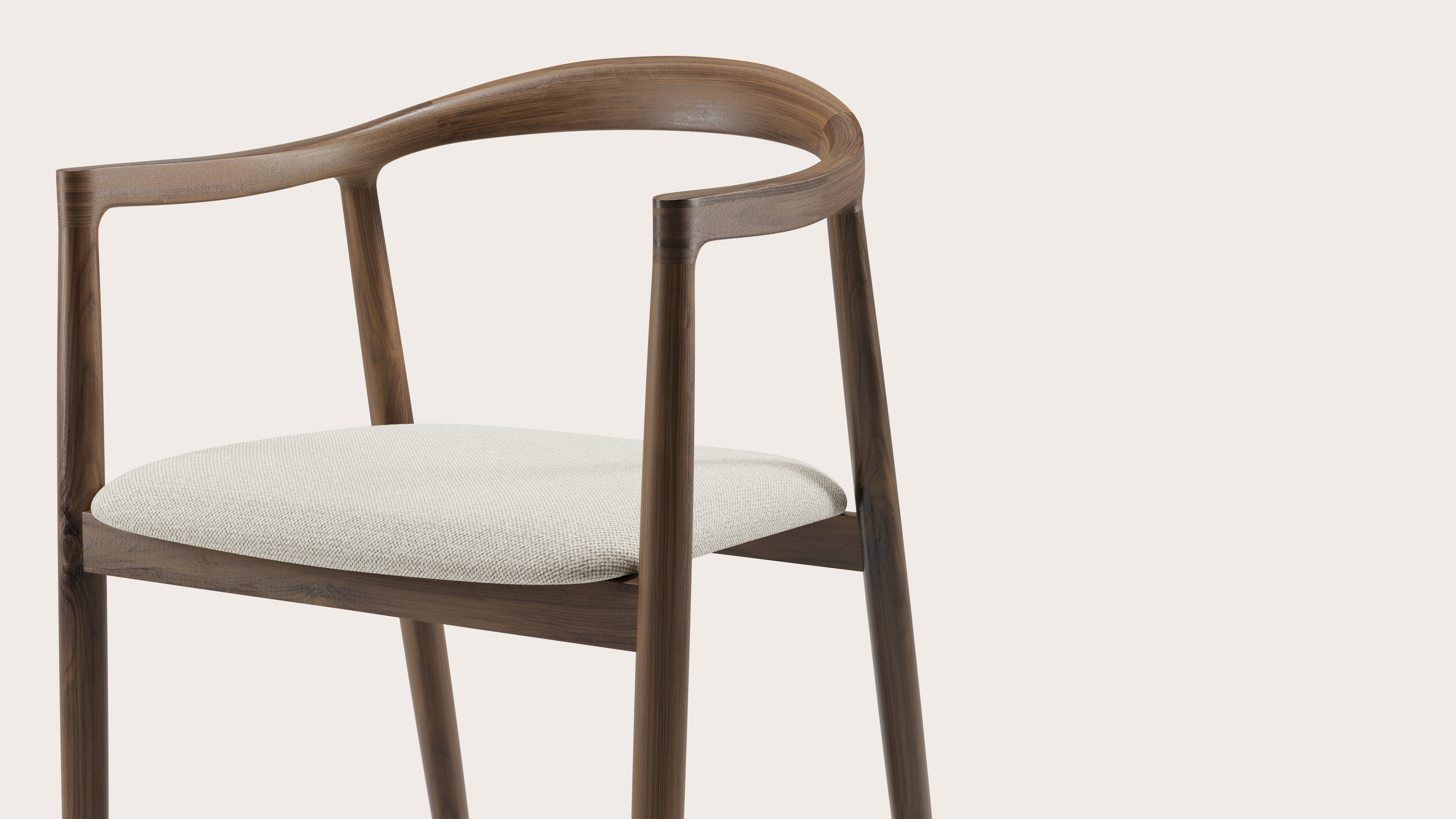 Fauteuil Noto en noyer avec assise en Brio tissu Linen
