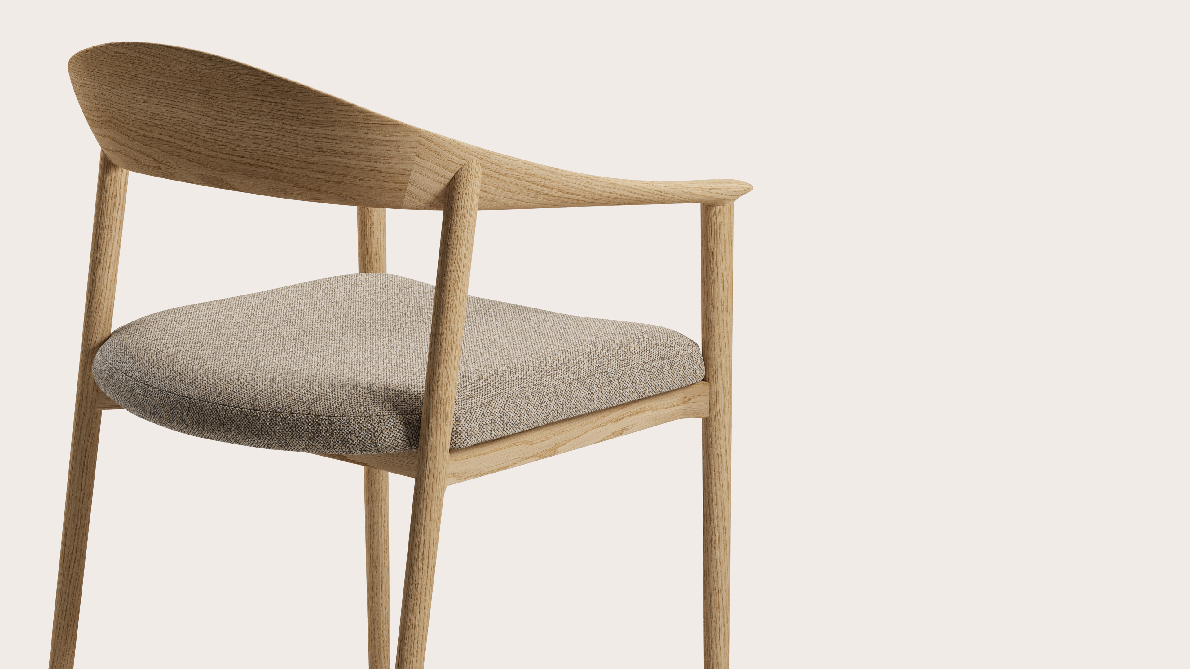 Cerso armstoel in natuurkleurige eik met zitting in Brio stof Sesame