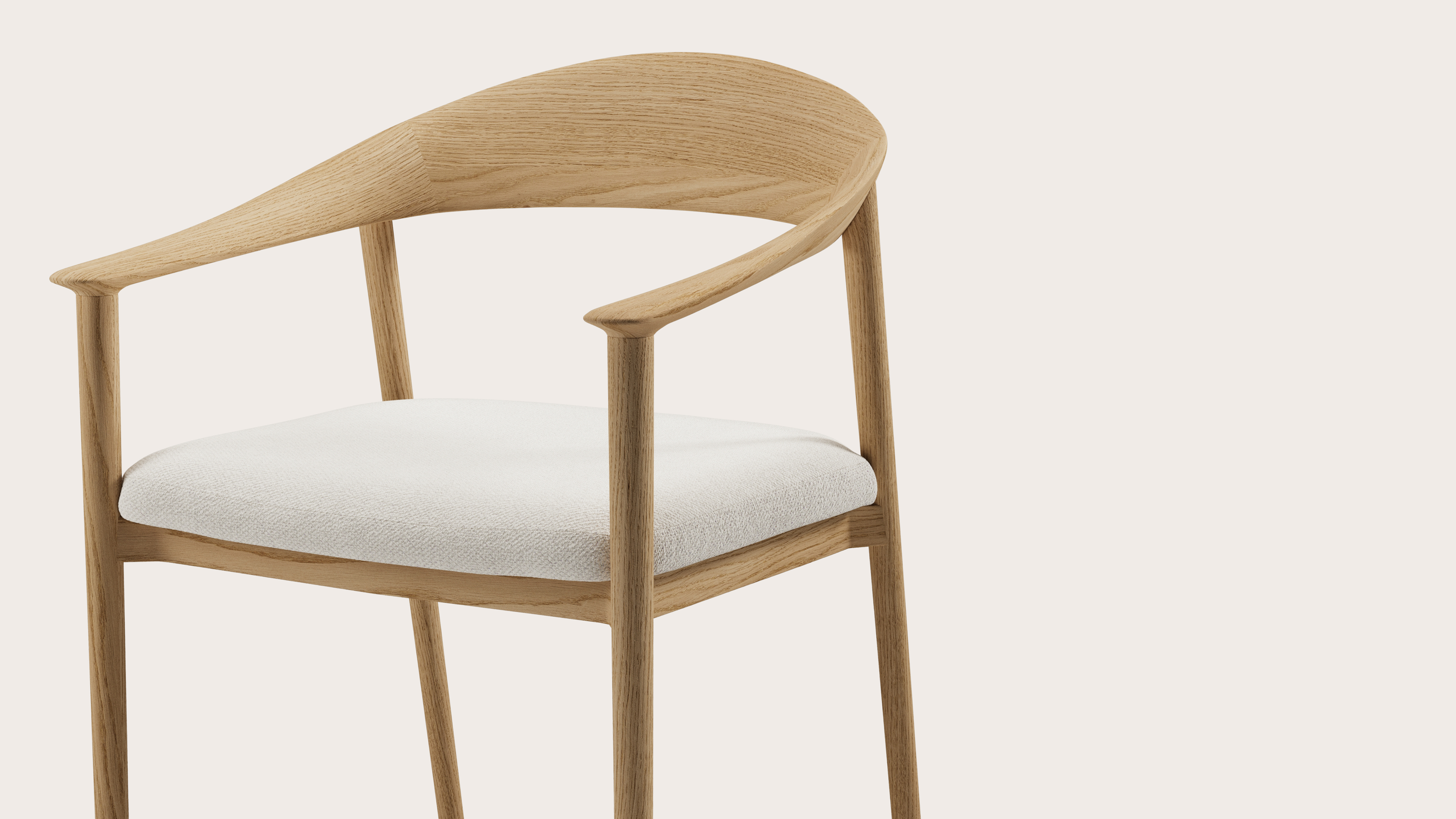 Cerso armstoel in natuurkleurige eik met zitting in Volti stof Pearl