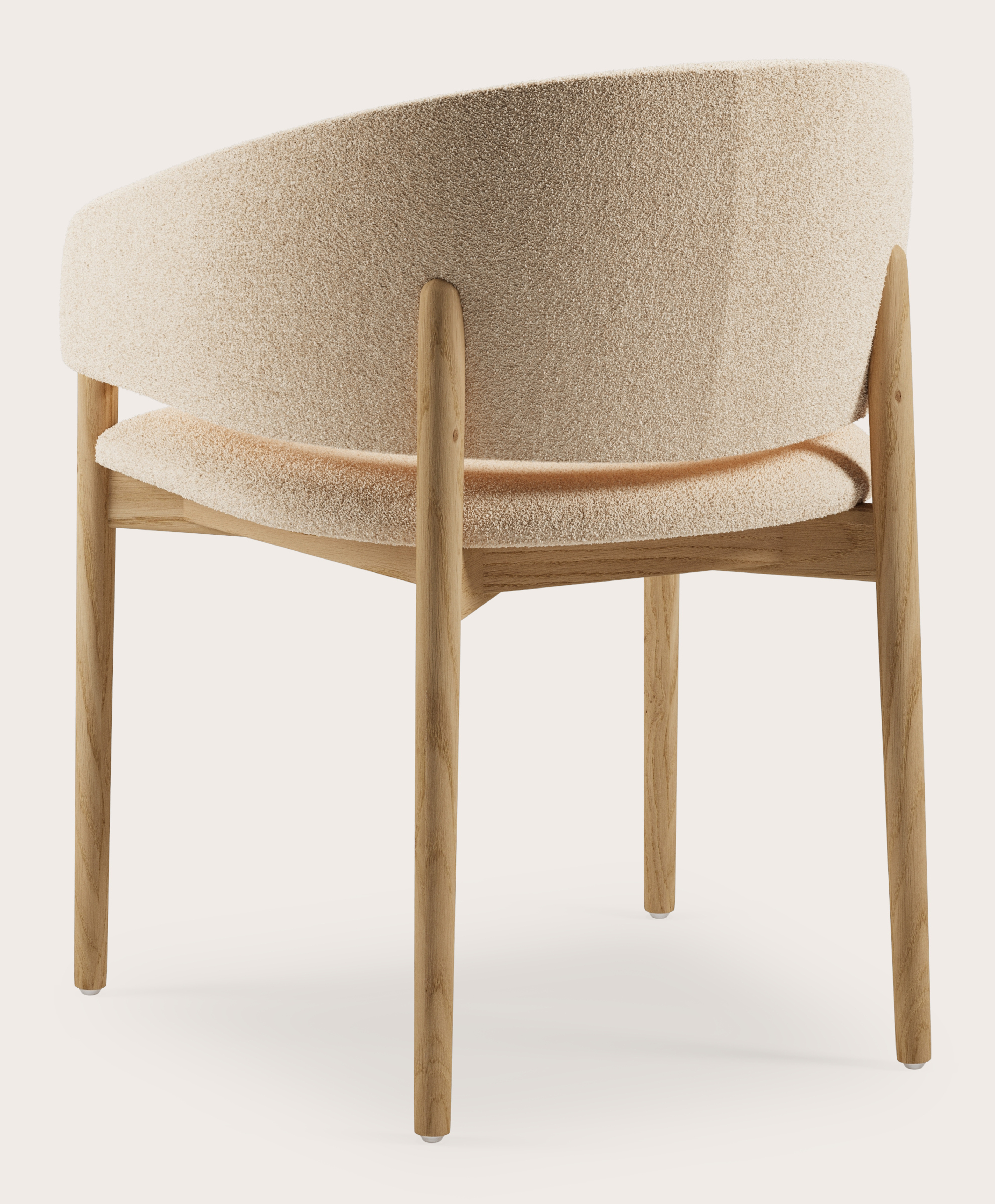 Comino armstoel in Aria stof Beige met stoelpoot in natuurkleurige eik