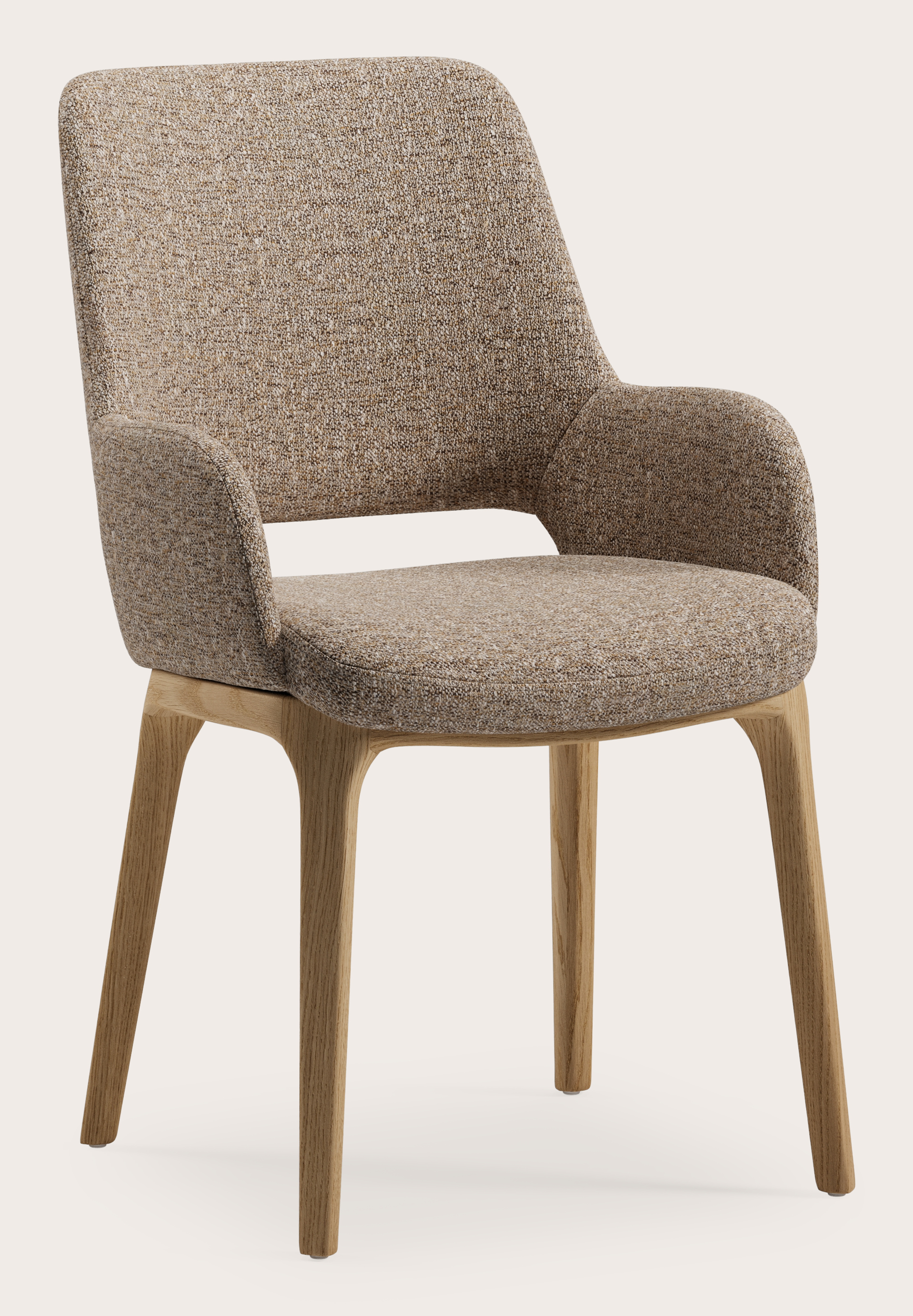Giulio armstoel in Stanza stof Brown met stoelpoot in natuurkleurige eik