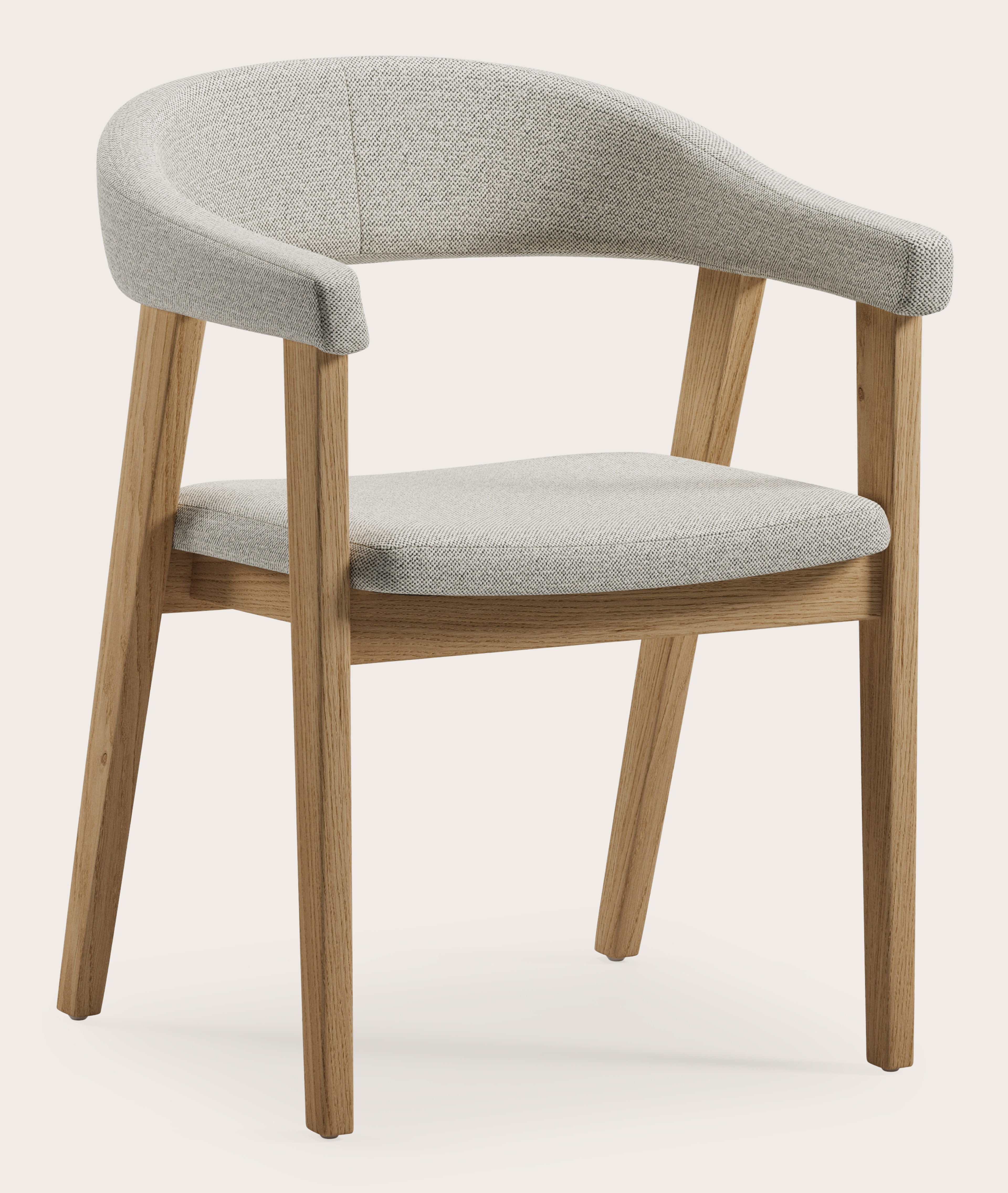 Gubbio armstoel in Brio stof Light Grey met stoelpoot in natuurkleurige eik