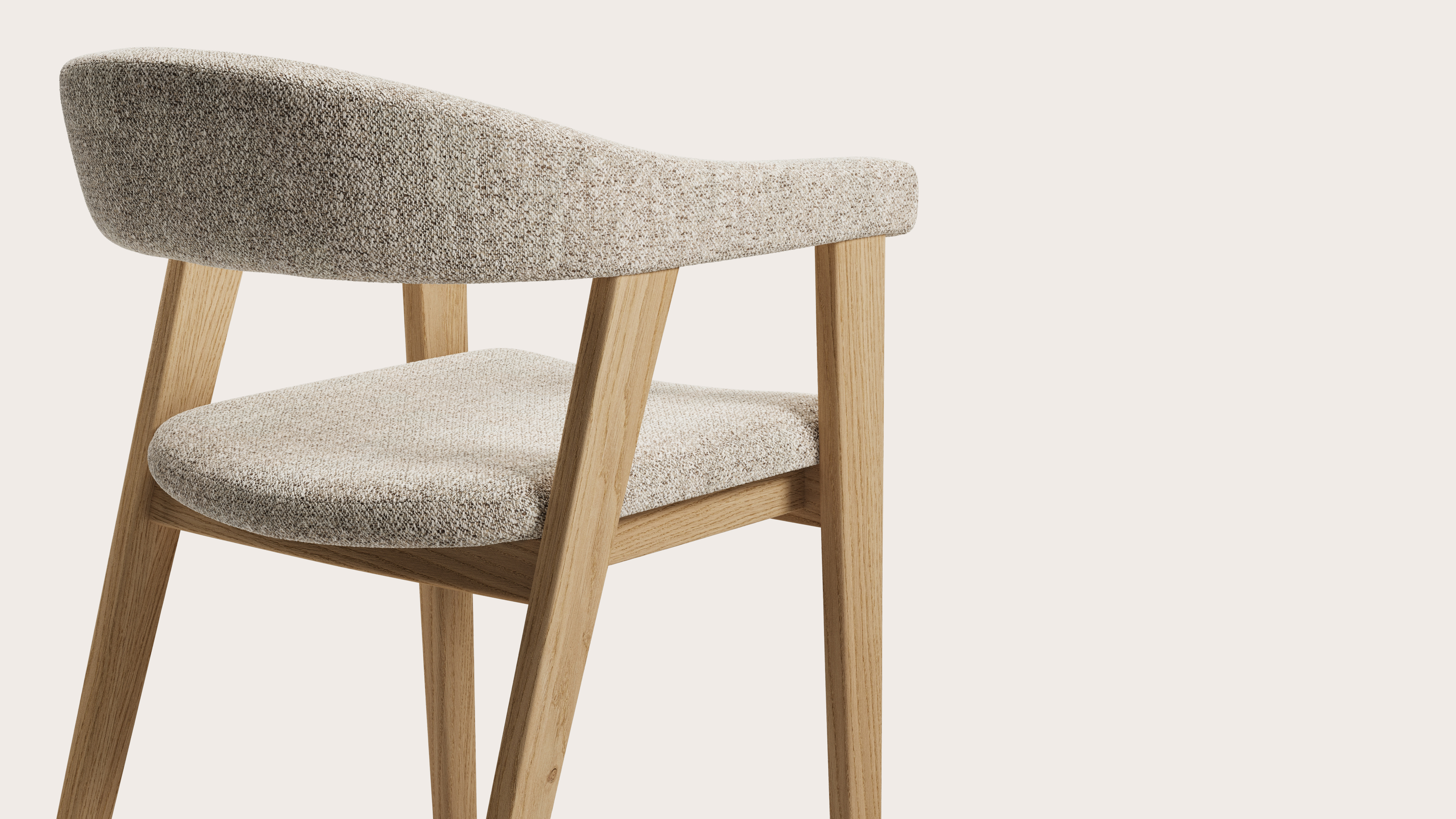 Fauteuil Gubbio en Stanza tissu Light Taupe avec pied de chaise en chêne couleur naturelle