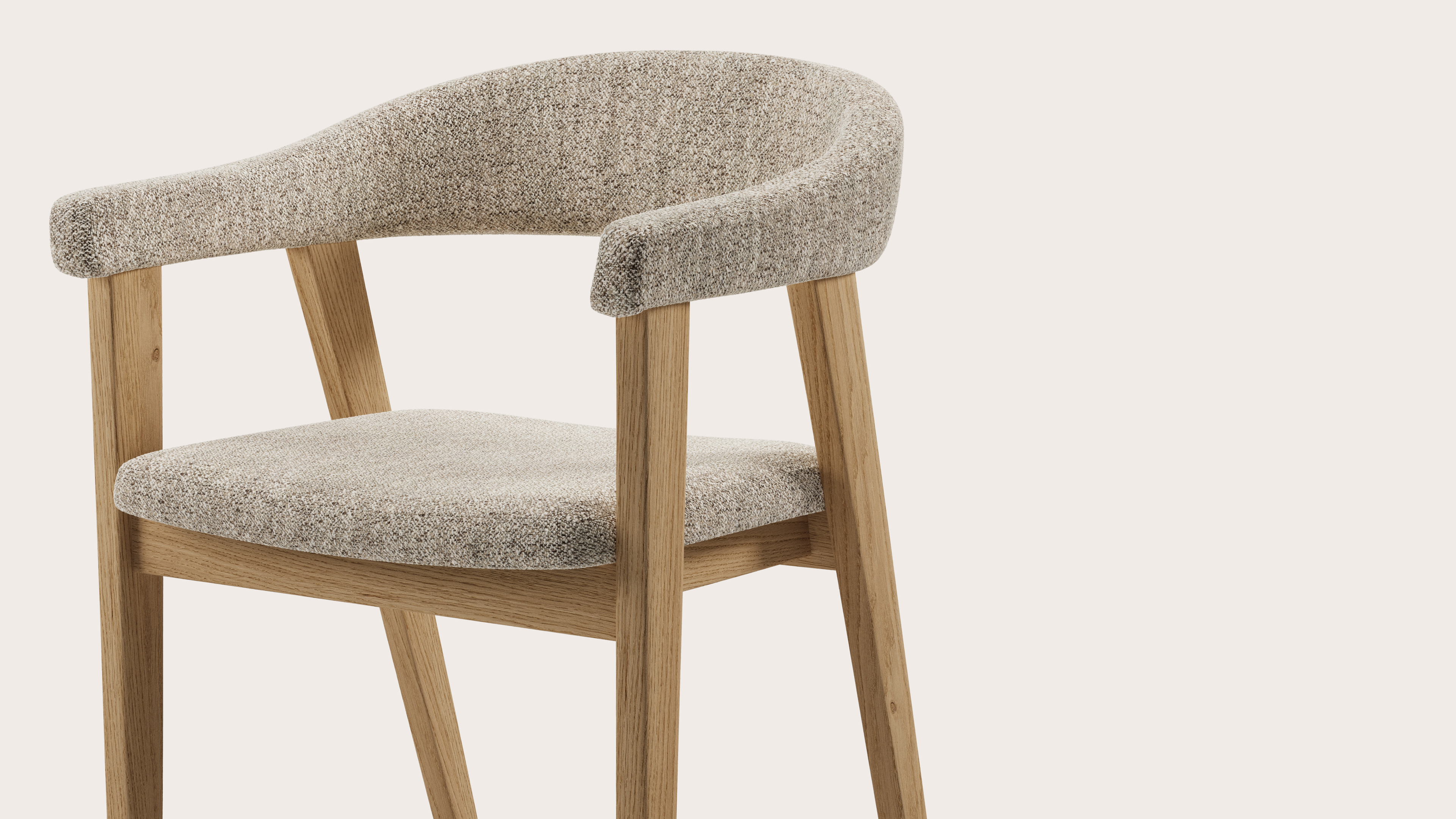 Fauteuil Gubbio en Stanza tissu Light Taupe avec pied de chaise en chêne couleur naturelle