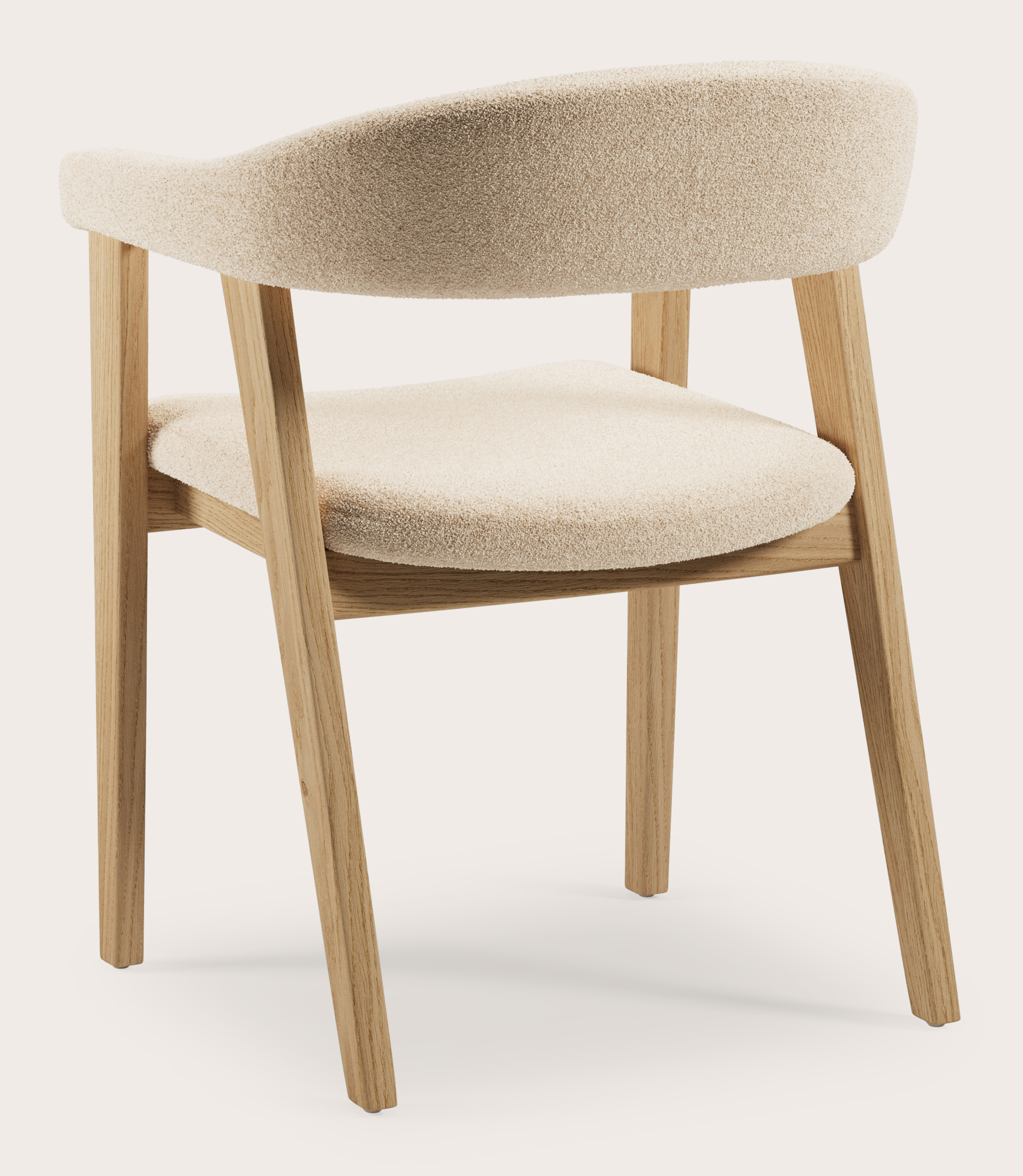 Gubbio armstoel in Aria stof Beige met stoelpoot in natuurkleurige eik