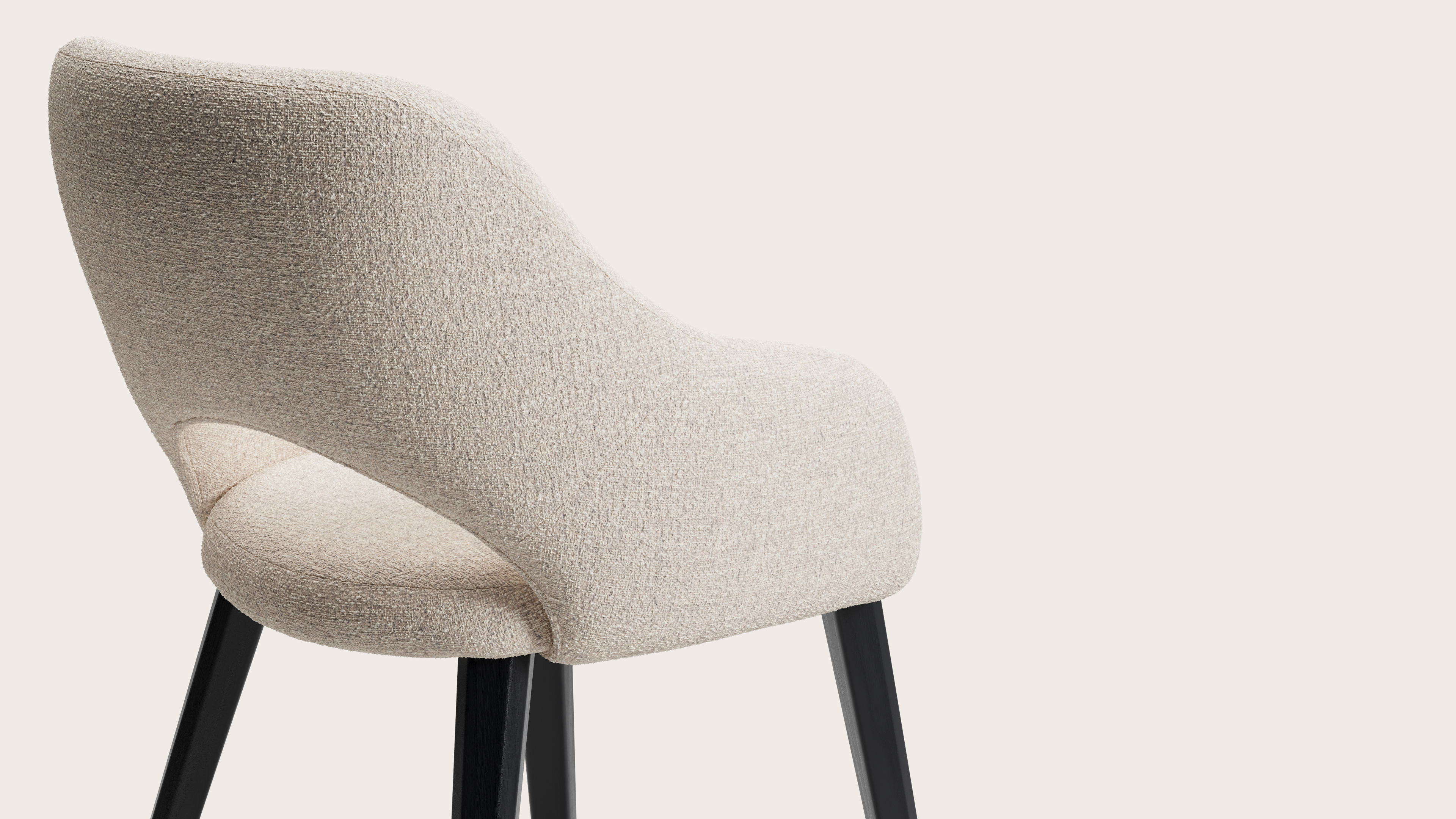 Fauteuil Gabrio en Stanza tissu Natural avec pied de chaise en chêne noir