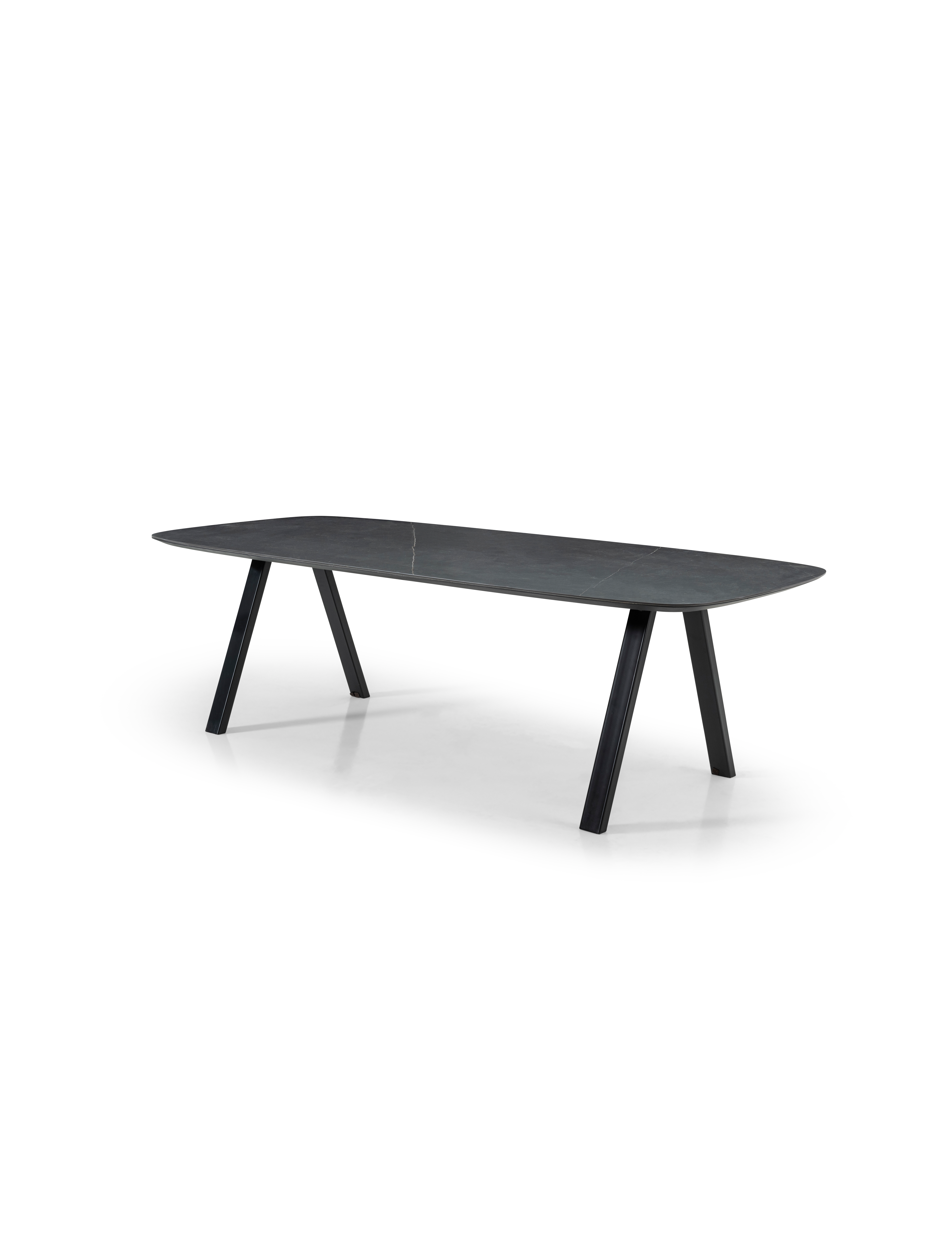Eettafel Tiendo onderstel in zwart metaal met bootvormig volkeramisch Ceramo blad in kleur Calatorao 220 x 105 x 77 cm
