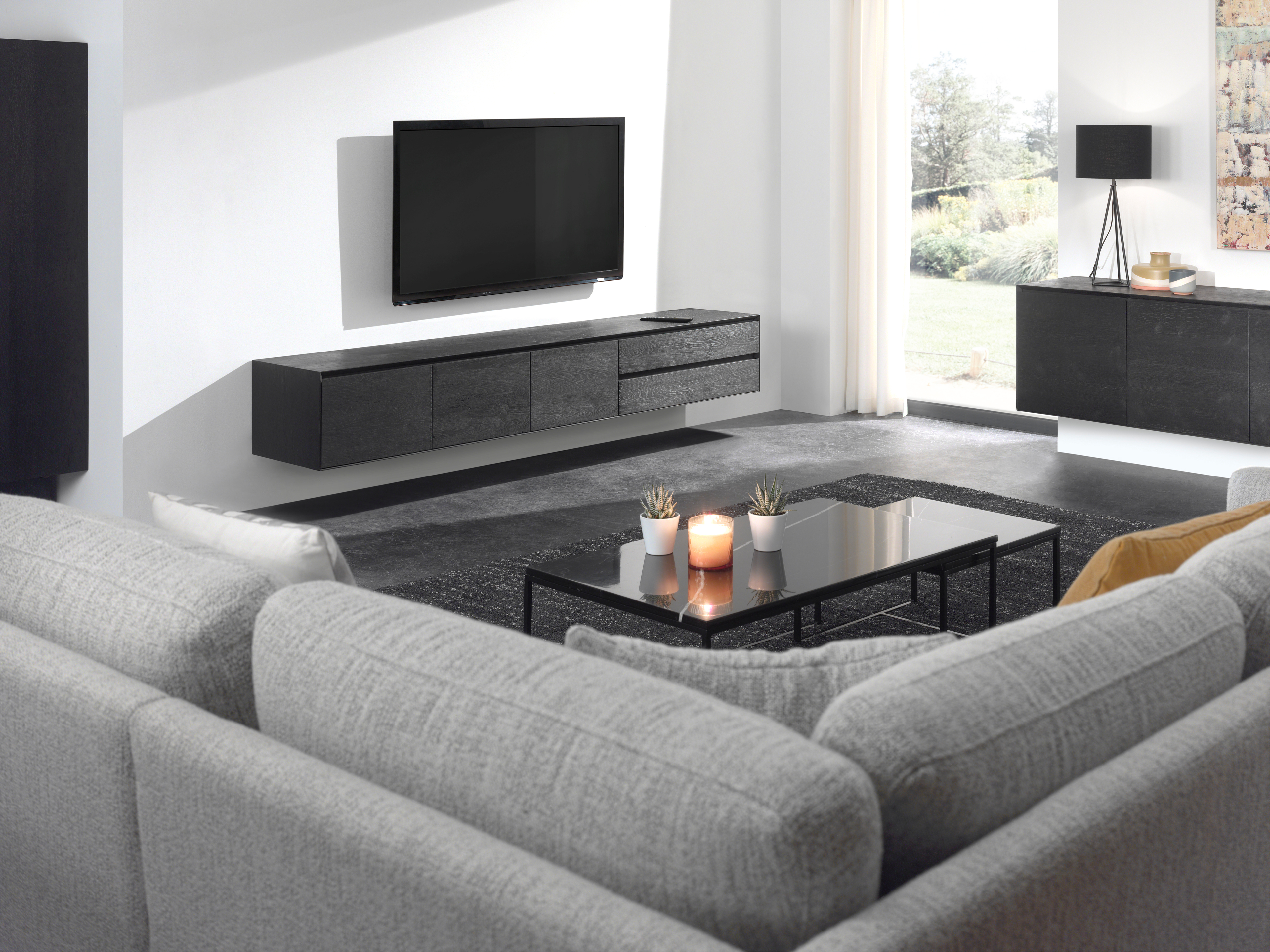 Arno tv-meubel in zwarte eik 220 x 45 cm