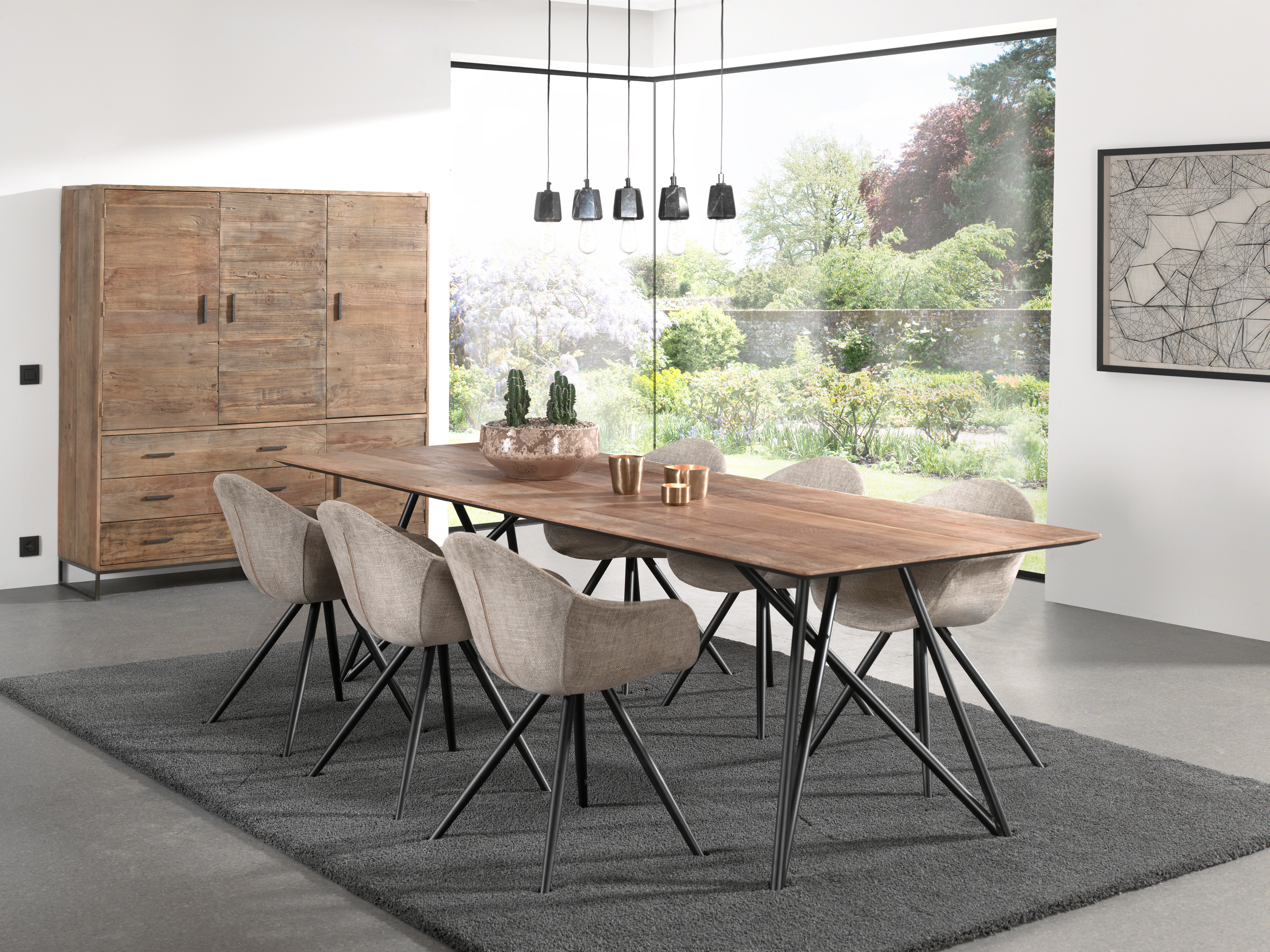 Eettafel Ragno onderstel in zwart metaal met rechthoekig Finesso blad in gerecycleerde teak 260 x 100 x 77 cm