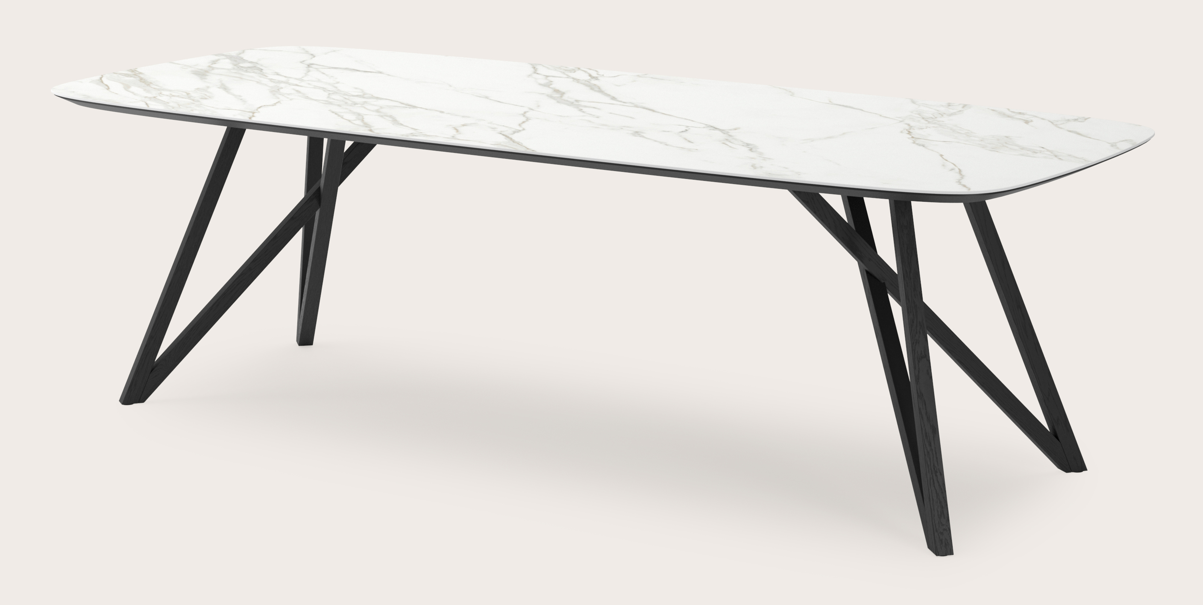 Table de salle à manger Ragno armature en chêne noir avec plateau Ceramo forme arrondi en céramique en couleur Calacatta 260 x 110 x 77 cm