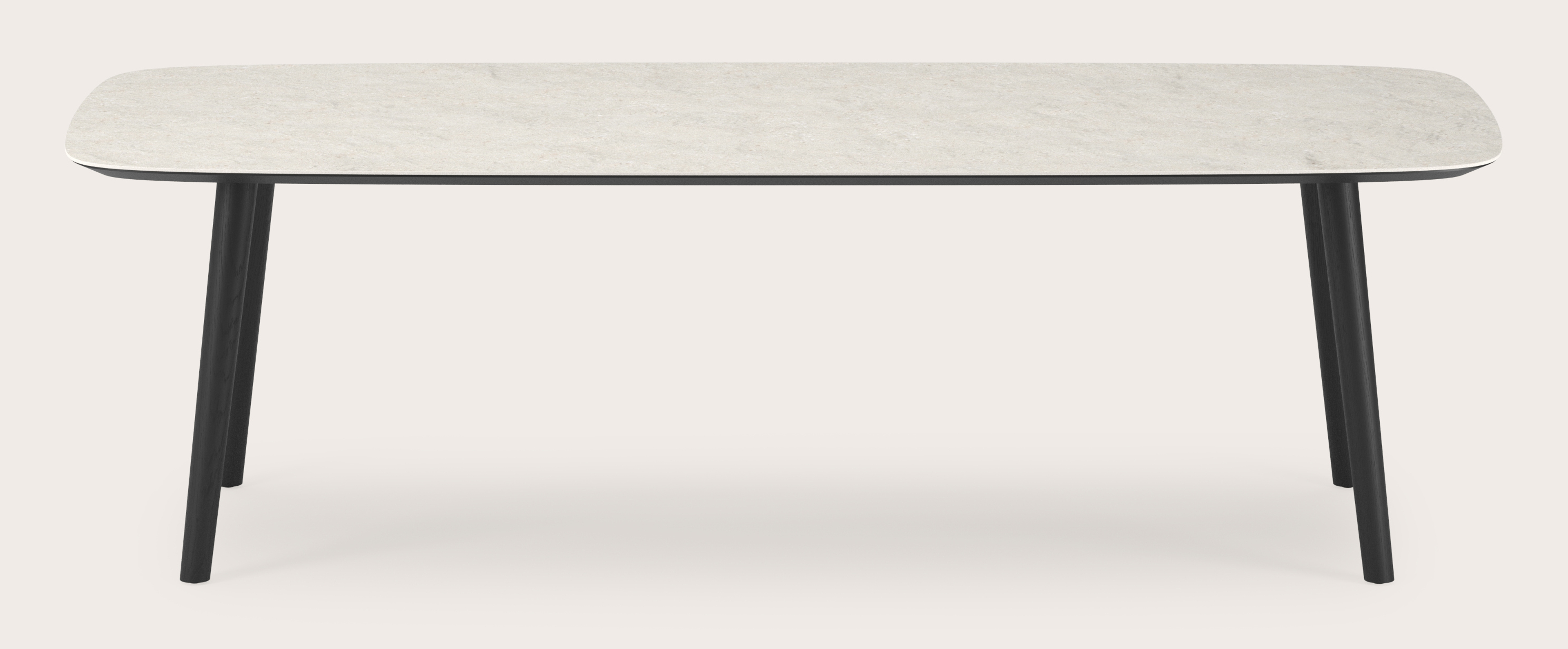 Table de salle à manger Conico armature en chêne noir avec plateau Ceramo forme arrondi en céramique en couleur Shilin 260 x 110 x 77 cm