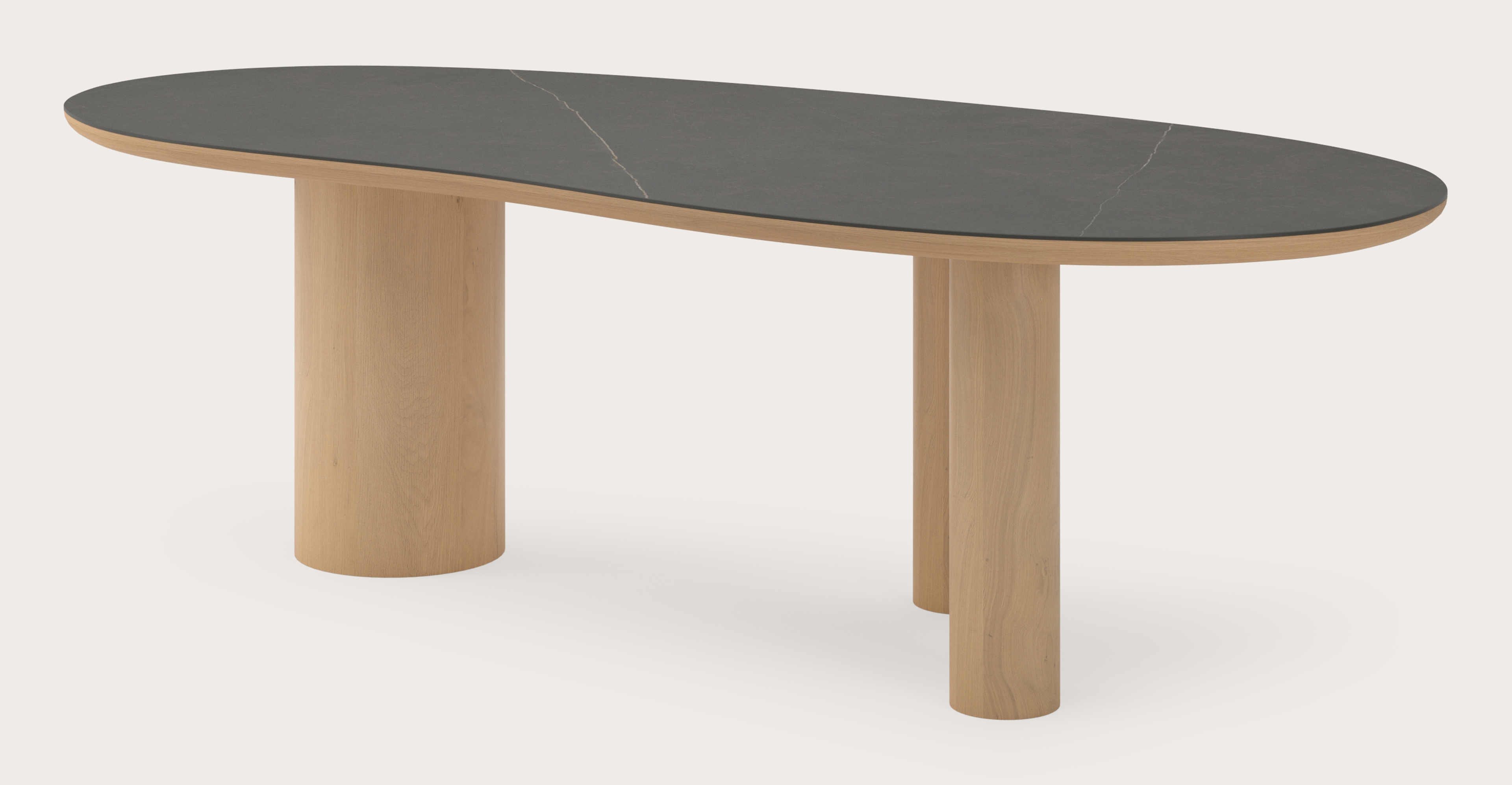 Eettafel Amato Rondo onderstel in natuurkleurige eik met Blobvormig volkeramisch Ceramo blad in kleur Calatorao 260 x 117 x 77 cm