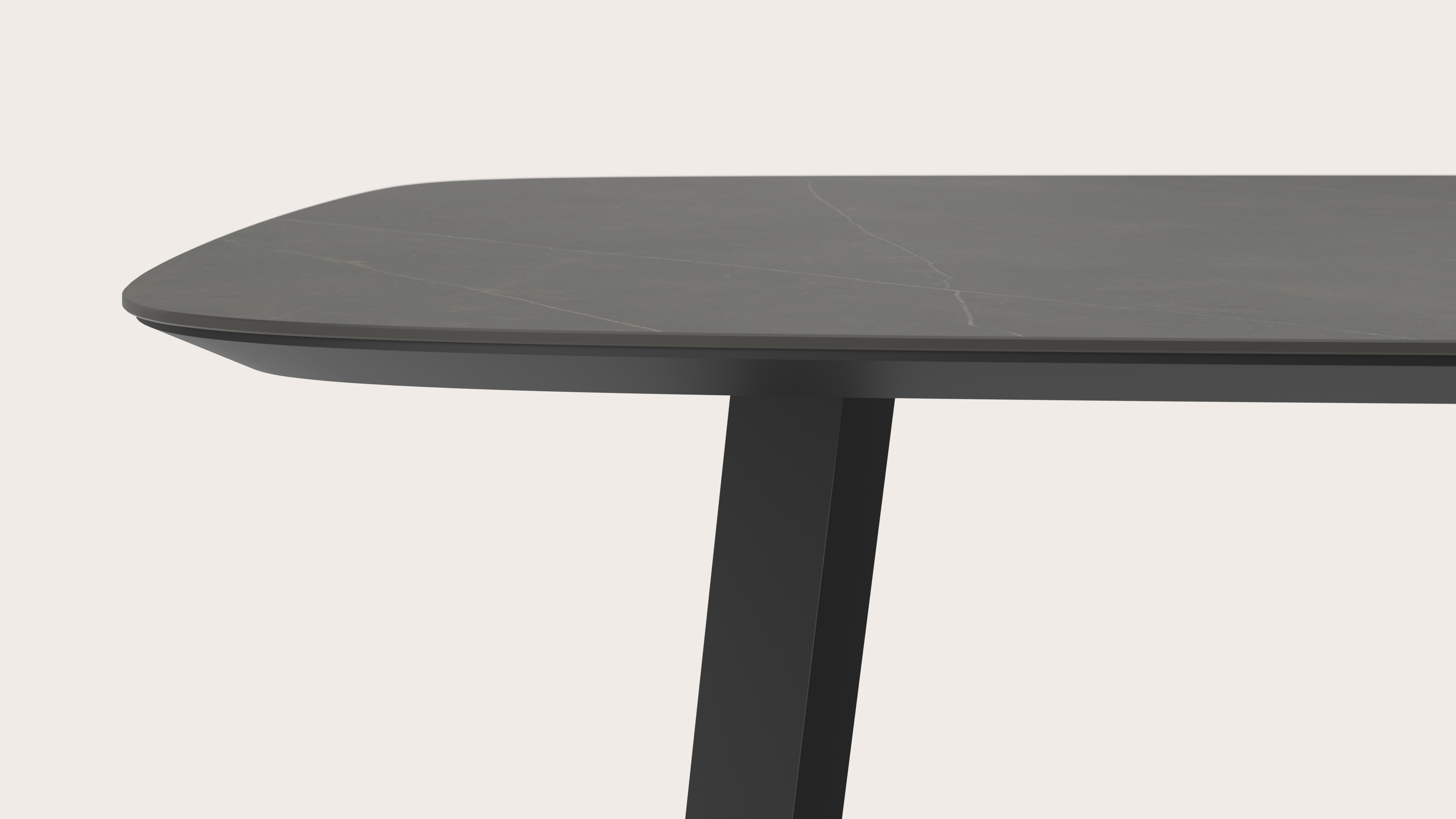 Eettafel Clino onderstel in zwart metaal met bootvormig volkeramisch Ceramo blad in kleur Calatorao 260 x 110 x 77 cm