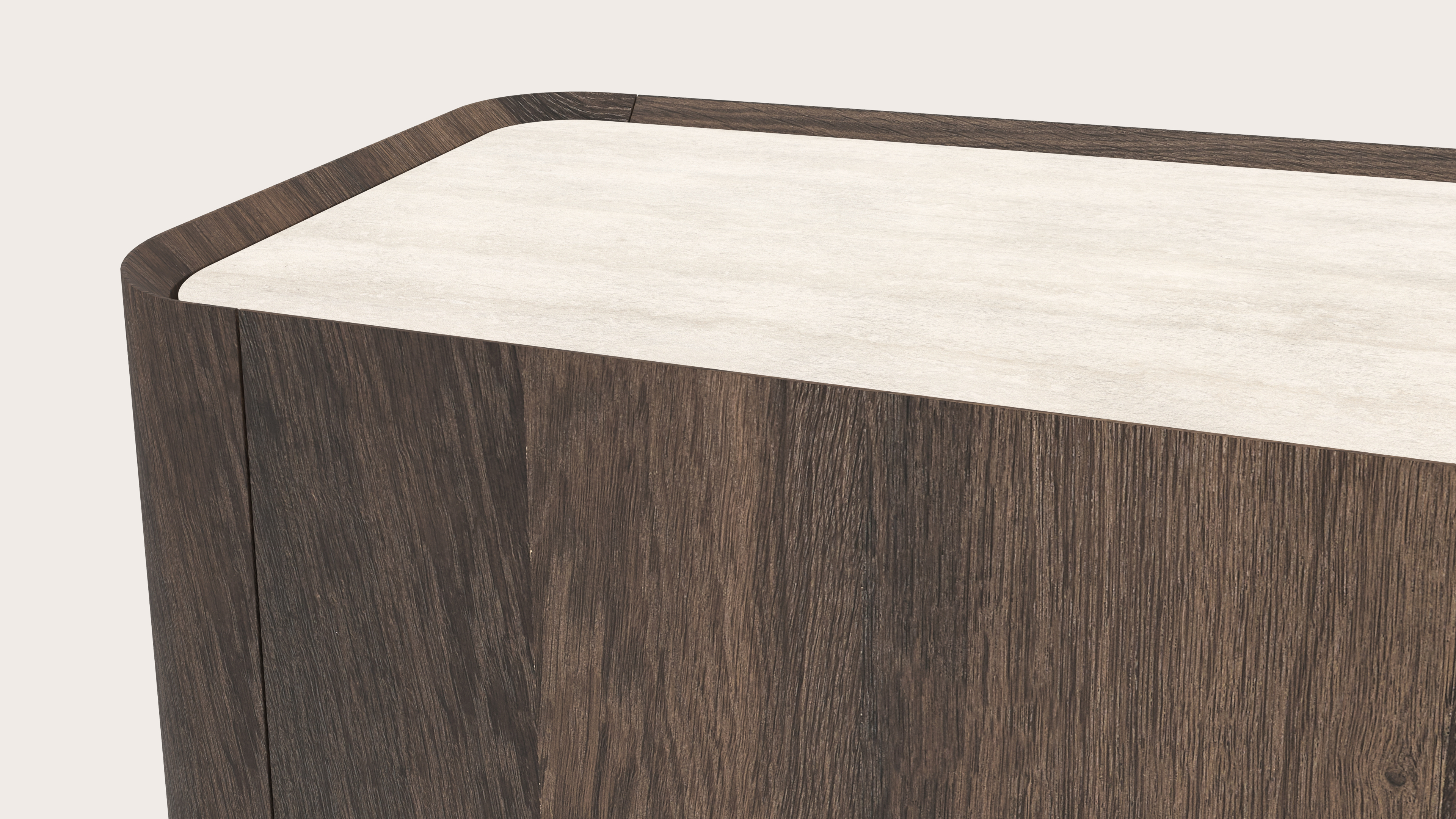 Curvato hoge dressoir in gerookte eik met ronde houten poten met volkeramisch Ceramo blad in kleur Travertino Bianco 169 x 45 x 102 cm