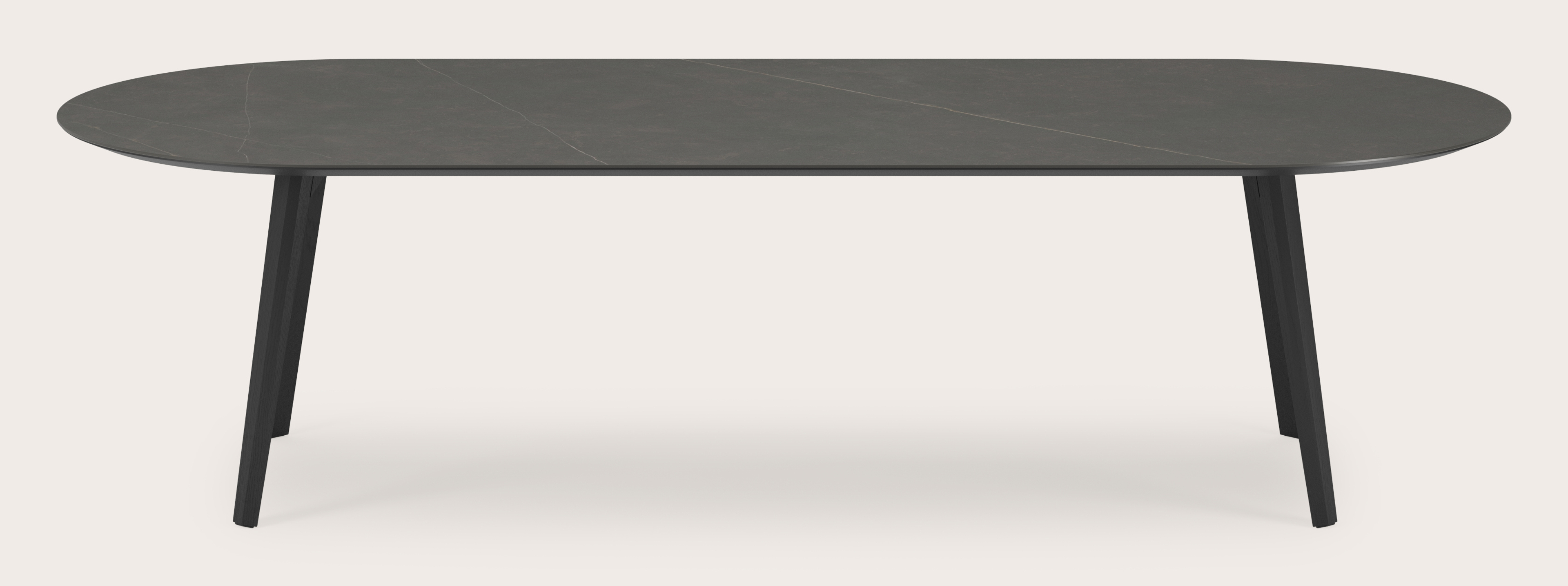 Eettafel Clino onderstel in zwarte eik met plat ovaal volkeramisch Ceramo blad in kleur Calatorao 300 x 120 x 77 cm