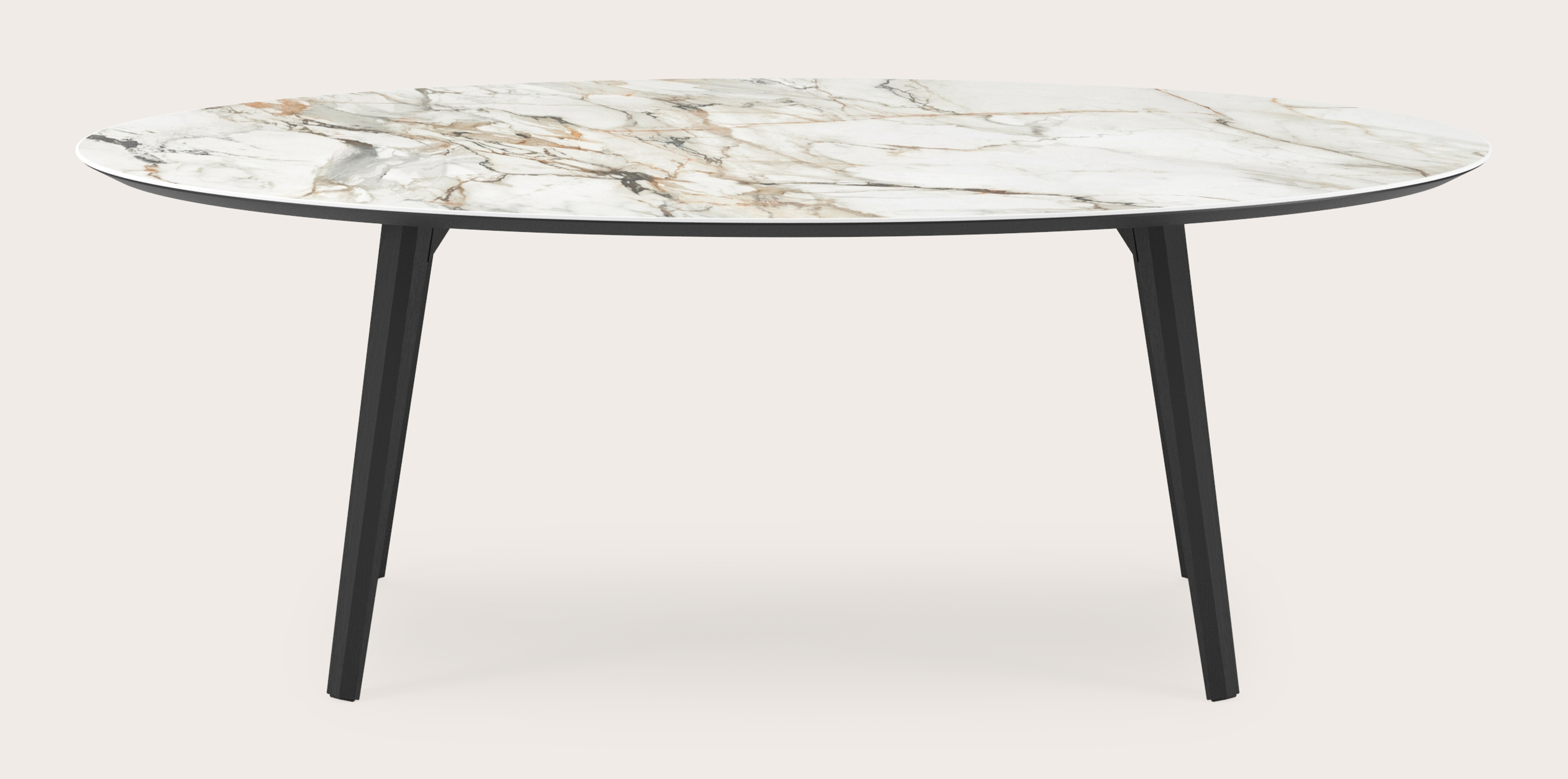 Eettafel Clino onderstel in zwarte eik met ovaal volkeramisch Ceramo blad in kleur Calacatta Luxe 220 x 120 x 77 cm