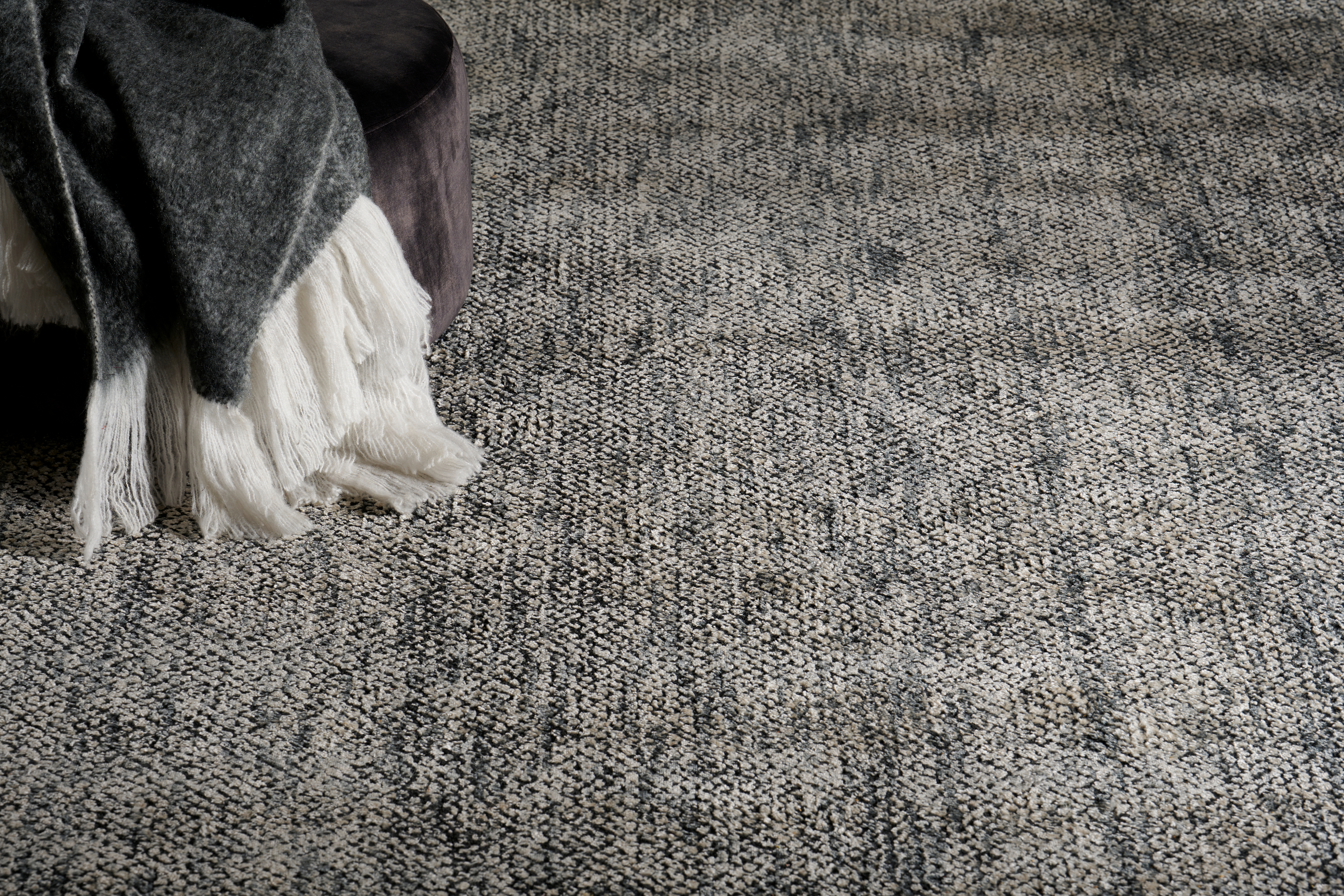 Akara_Carpet