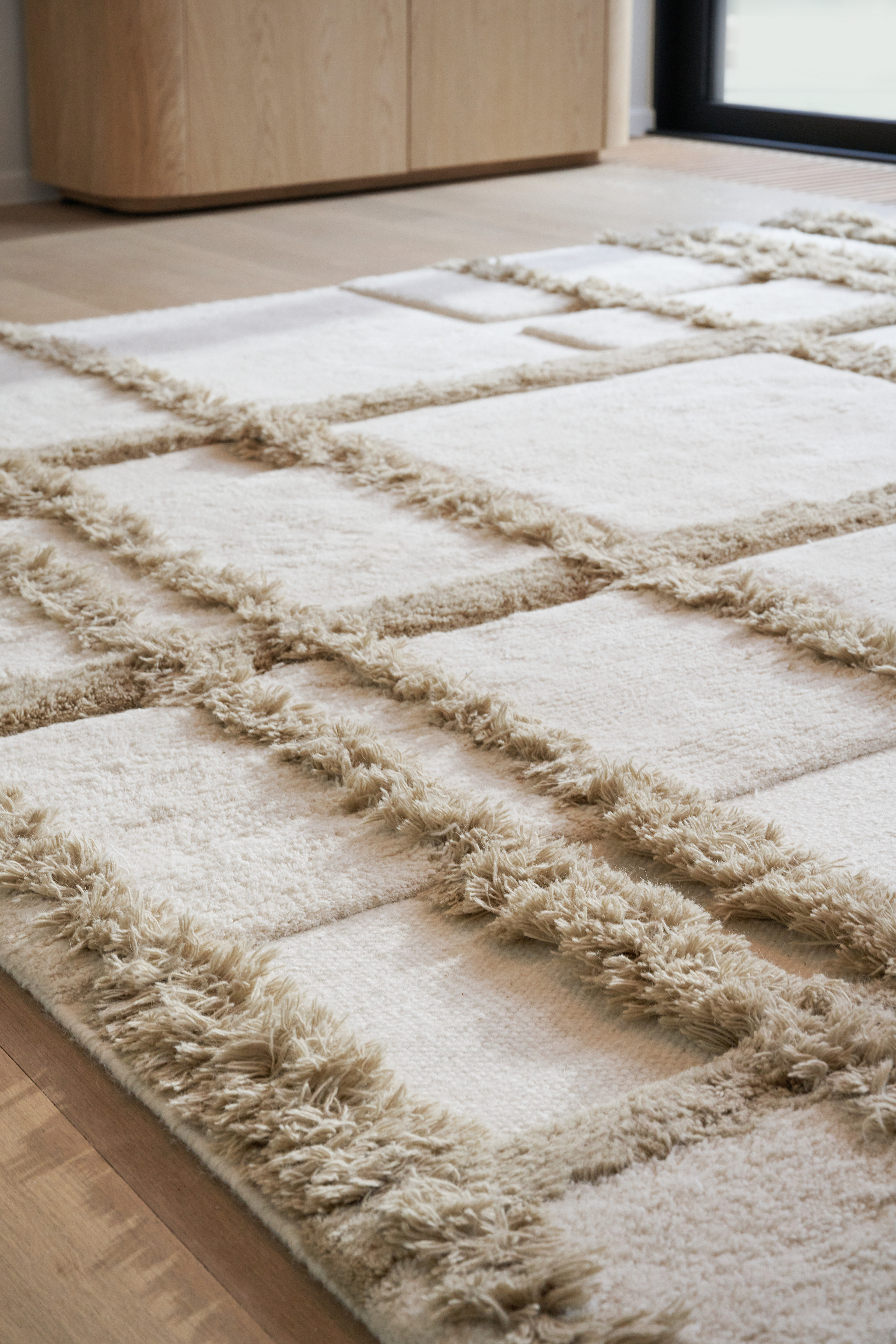 doshi_carpet