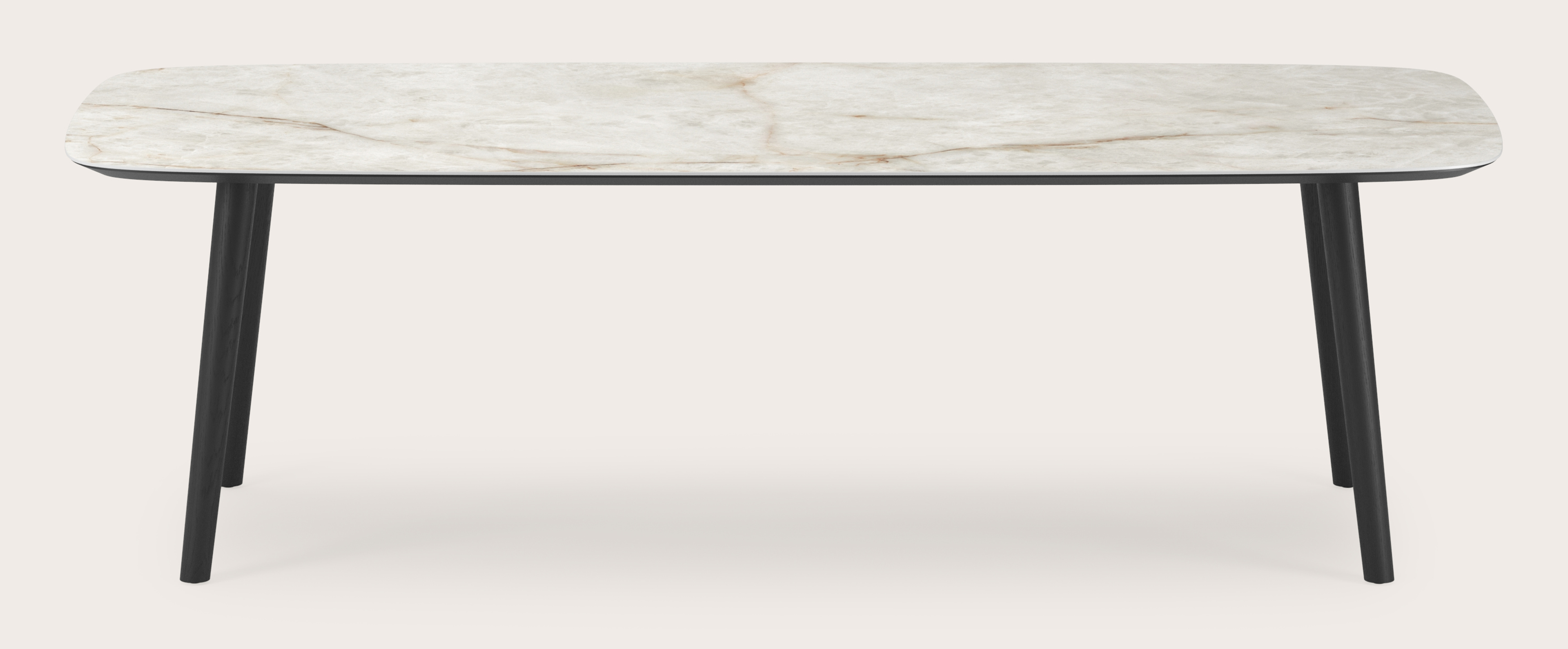 Table de salle à manger Conico armature en chêne noir avec plateau Ceramo forme arrondi en céramique en couleur Himalaya 260 x 110 x 77 cm