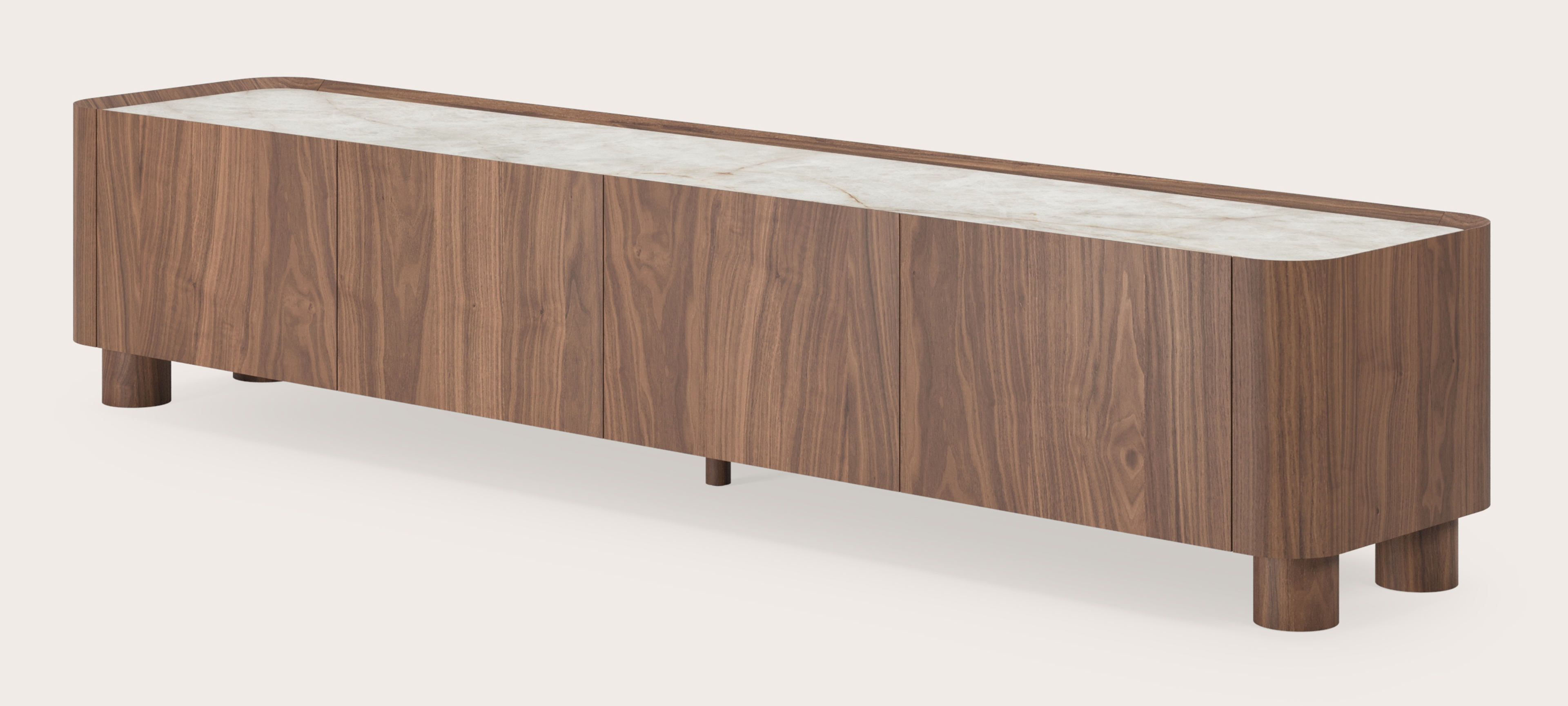Curvato tv-meubel in walnoot met ronde houten poten met volkeramisch Ceramo blad in kleur Himalaya 219 x 45 x 44 cm