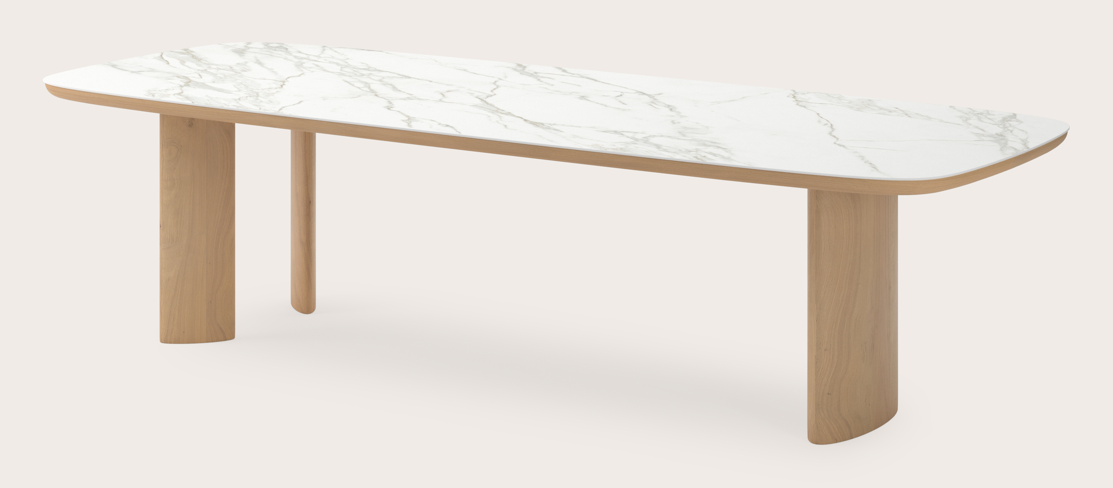 Eettafel Amato Ellipso onderstel in natuurkleurige eik met bootvormig volkeramisch Ceramo blad in kleur Calacatta 300 x 115 x 76 cm