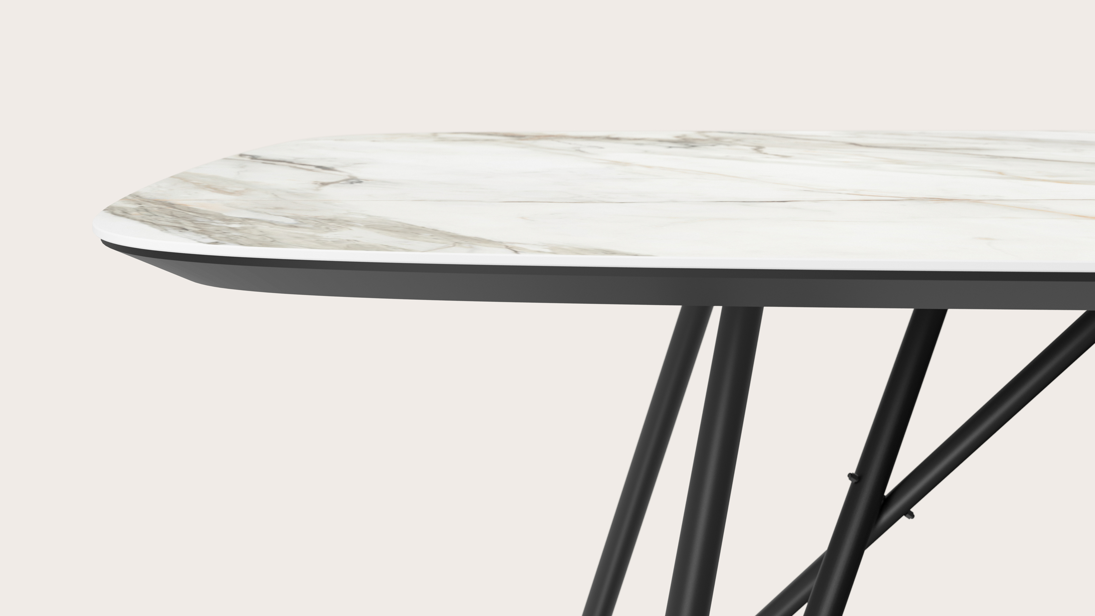 Eettafel Ragno onderstel in zwart metaal met bootvormig volkeramisch Ceramo blad in kleur Calacatta Luxe  300 x 115 x 77 cm