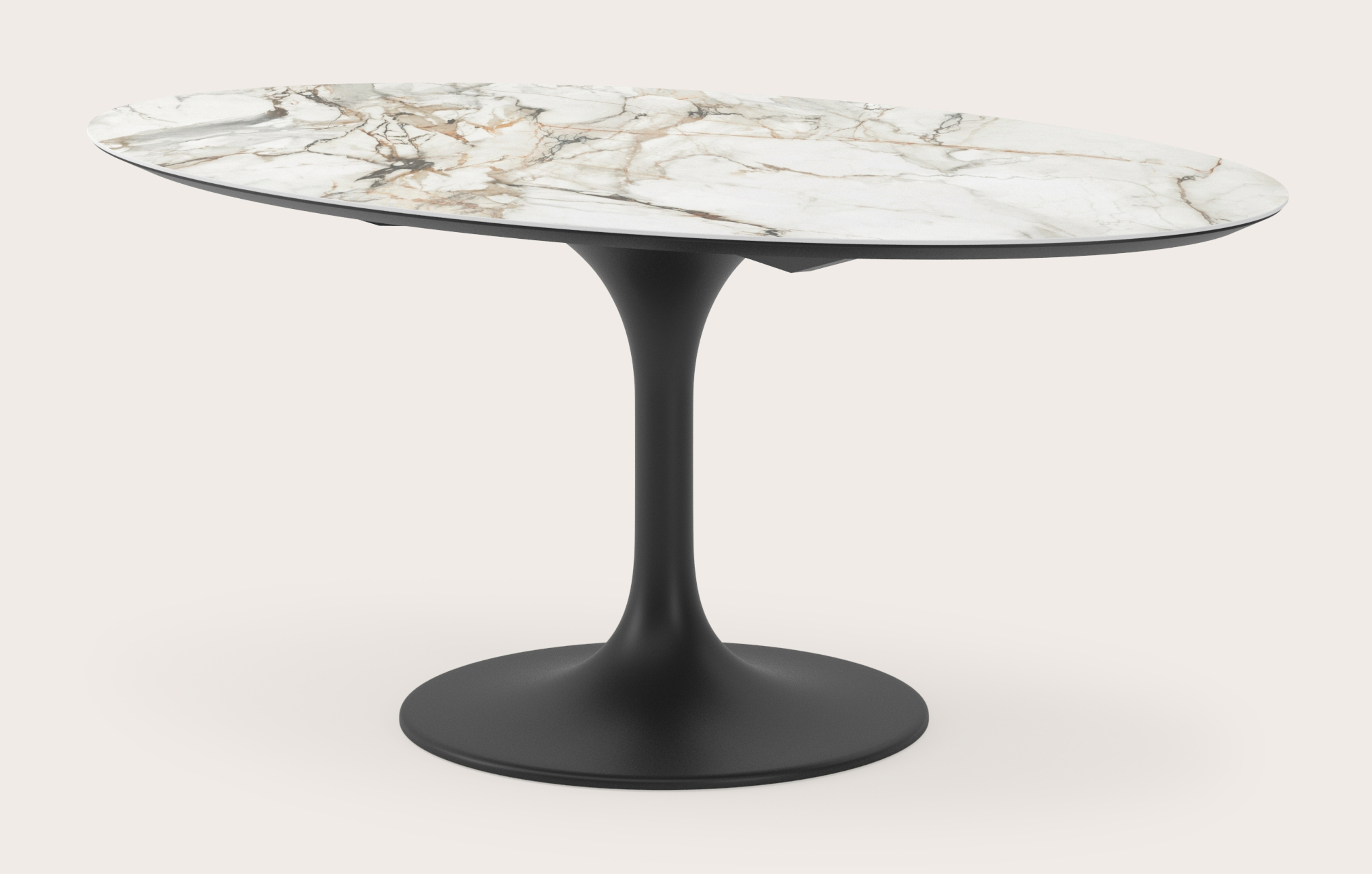Table de salle à manger Tulipo armature en métal noir avec plateau Ceramo ovale en céramique en couleur Calacatta Luxe 180 x 110 x 77 cm