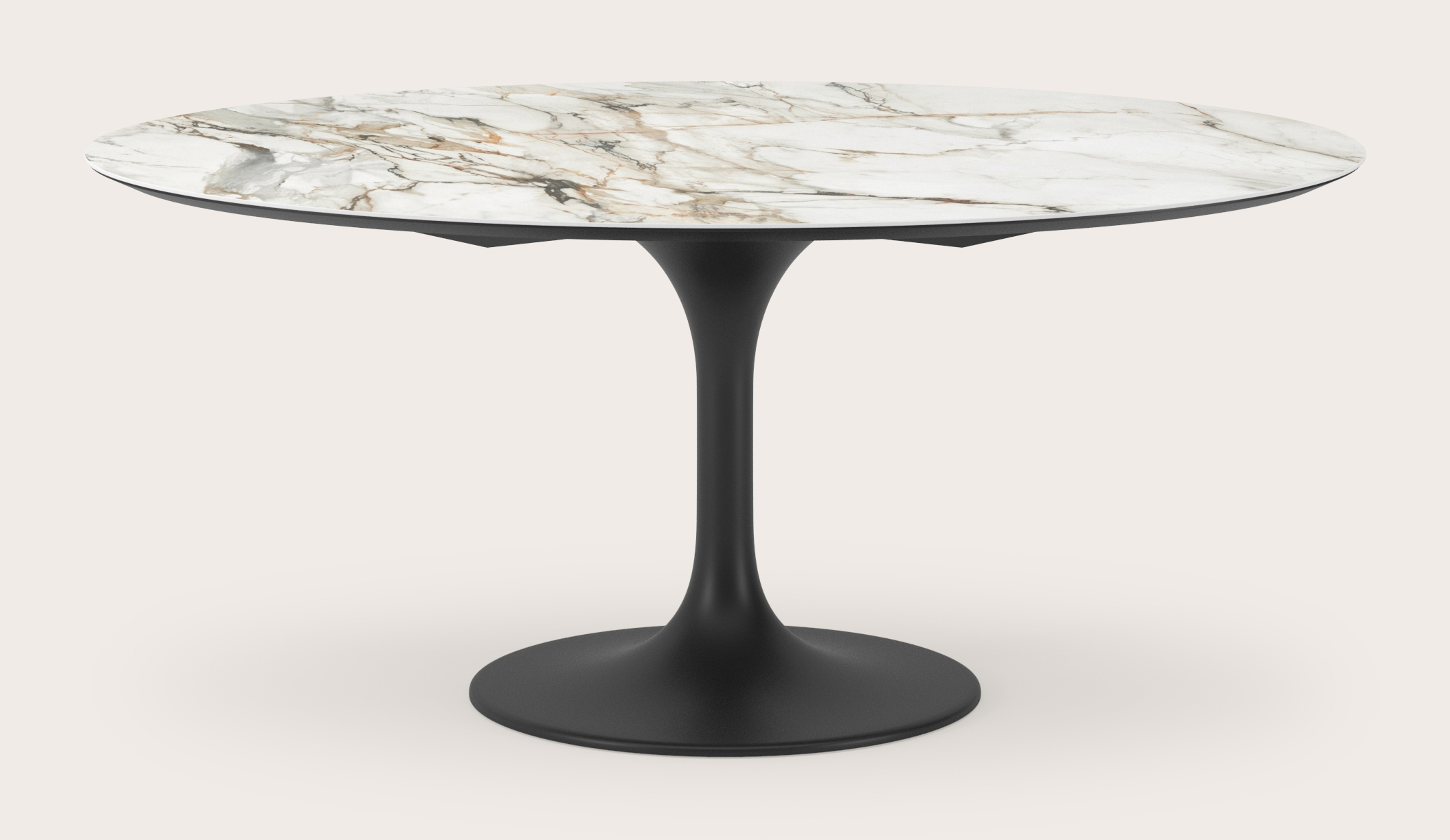 Table de salle à manger Tulipo armature en métal noir avec plateau Ceramo ovale en céramique en couleur Calacatta Luxe 180 x 110 x 77 cm