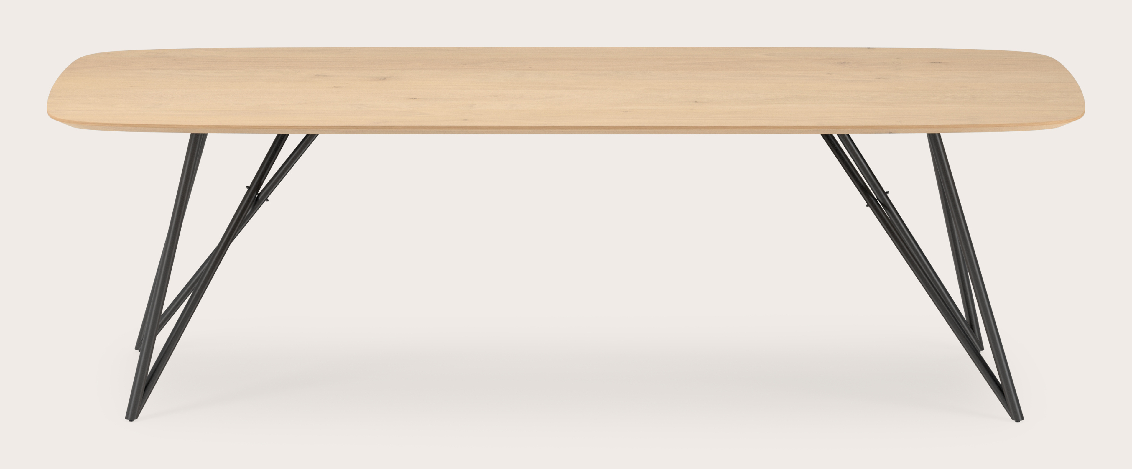 Table de salle à manger Ragno armature en métal noir avec plateau Finesso en forme arrondi en chêne couleur naturelle 260 x 110 x 77 cm