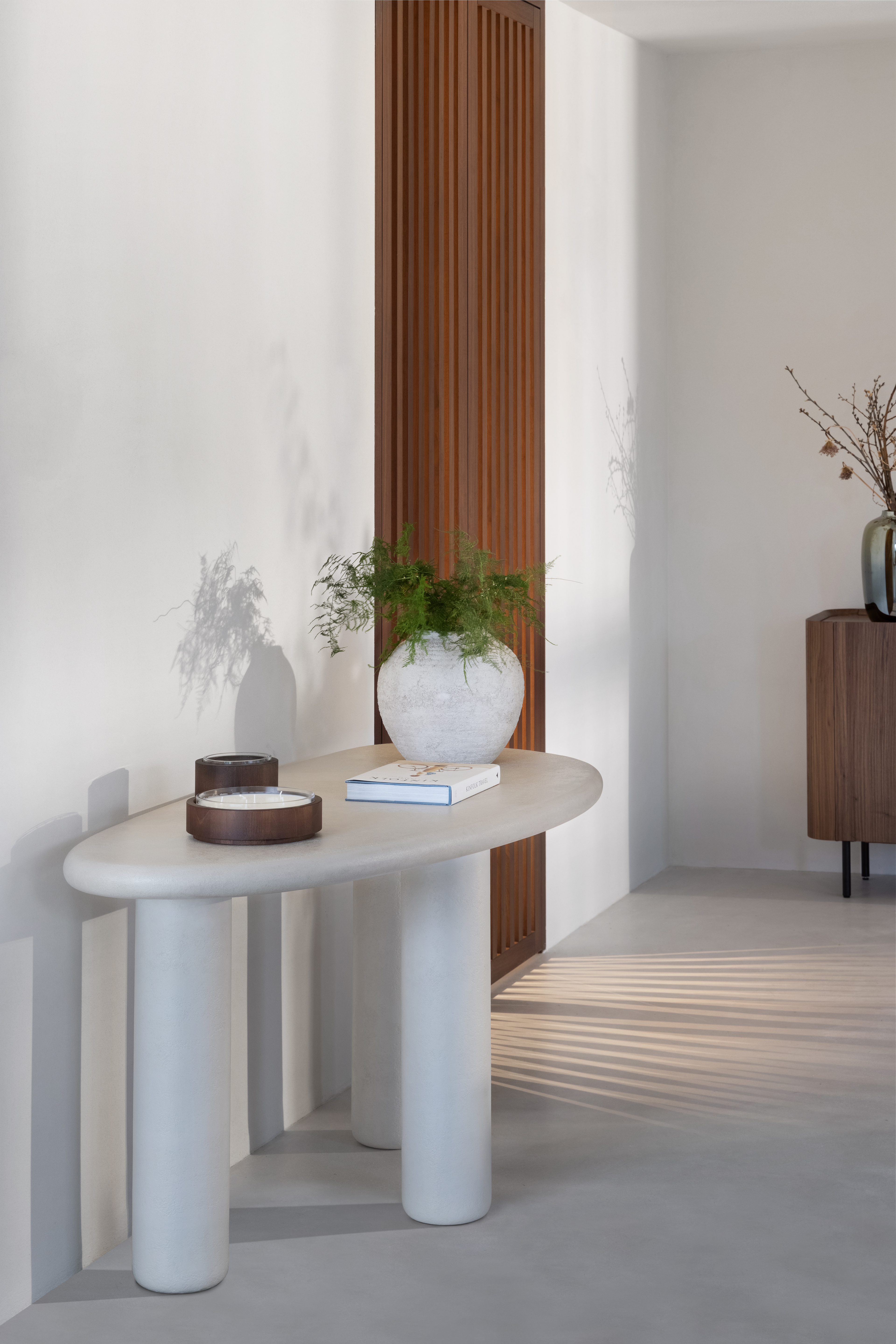 Artisano_Rock_console