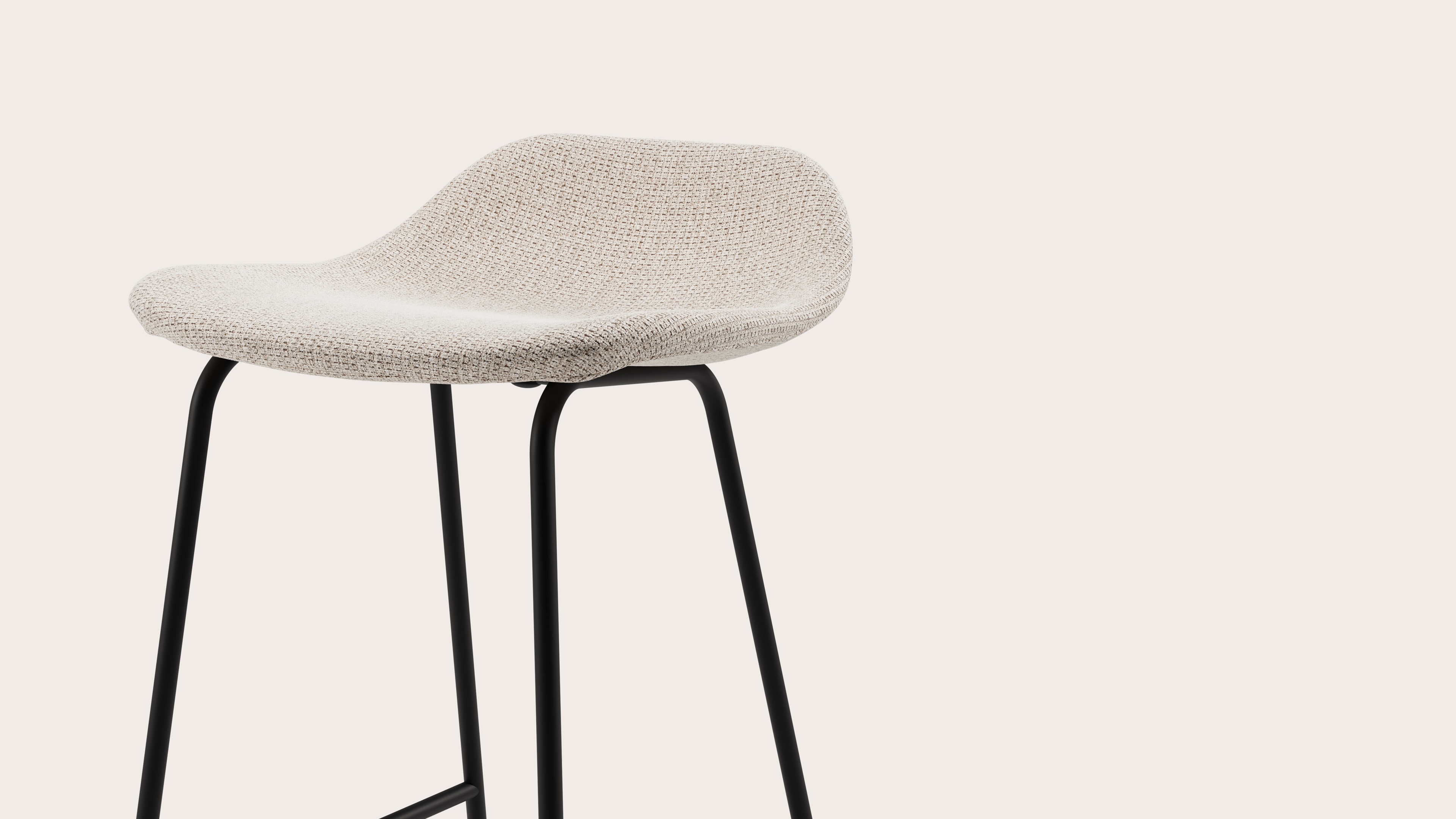 Vasco tabouret de bar basse en métal noir avec assise en Fuga tissu Natural