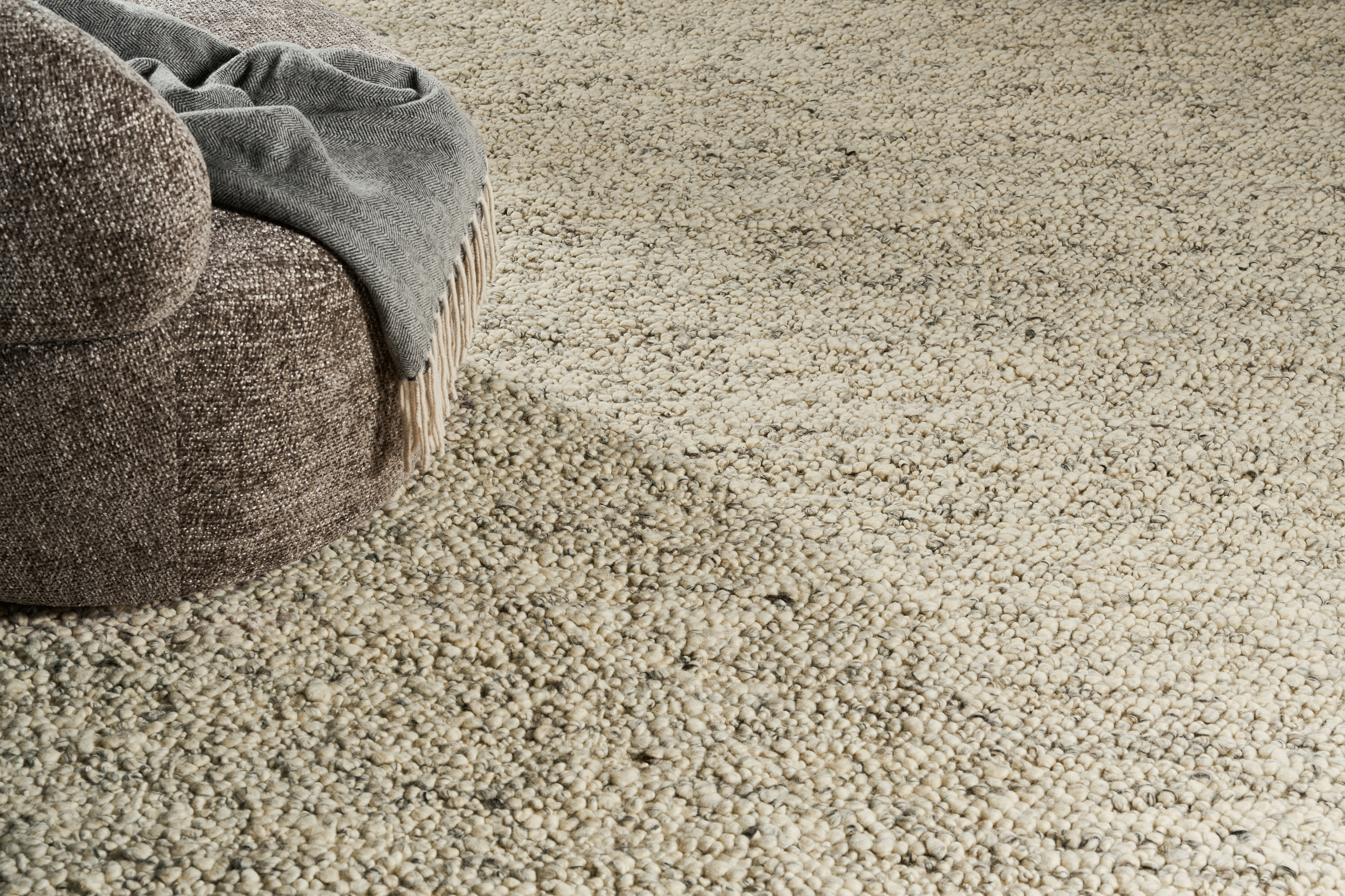 Albane carpet_dimensions & color