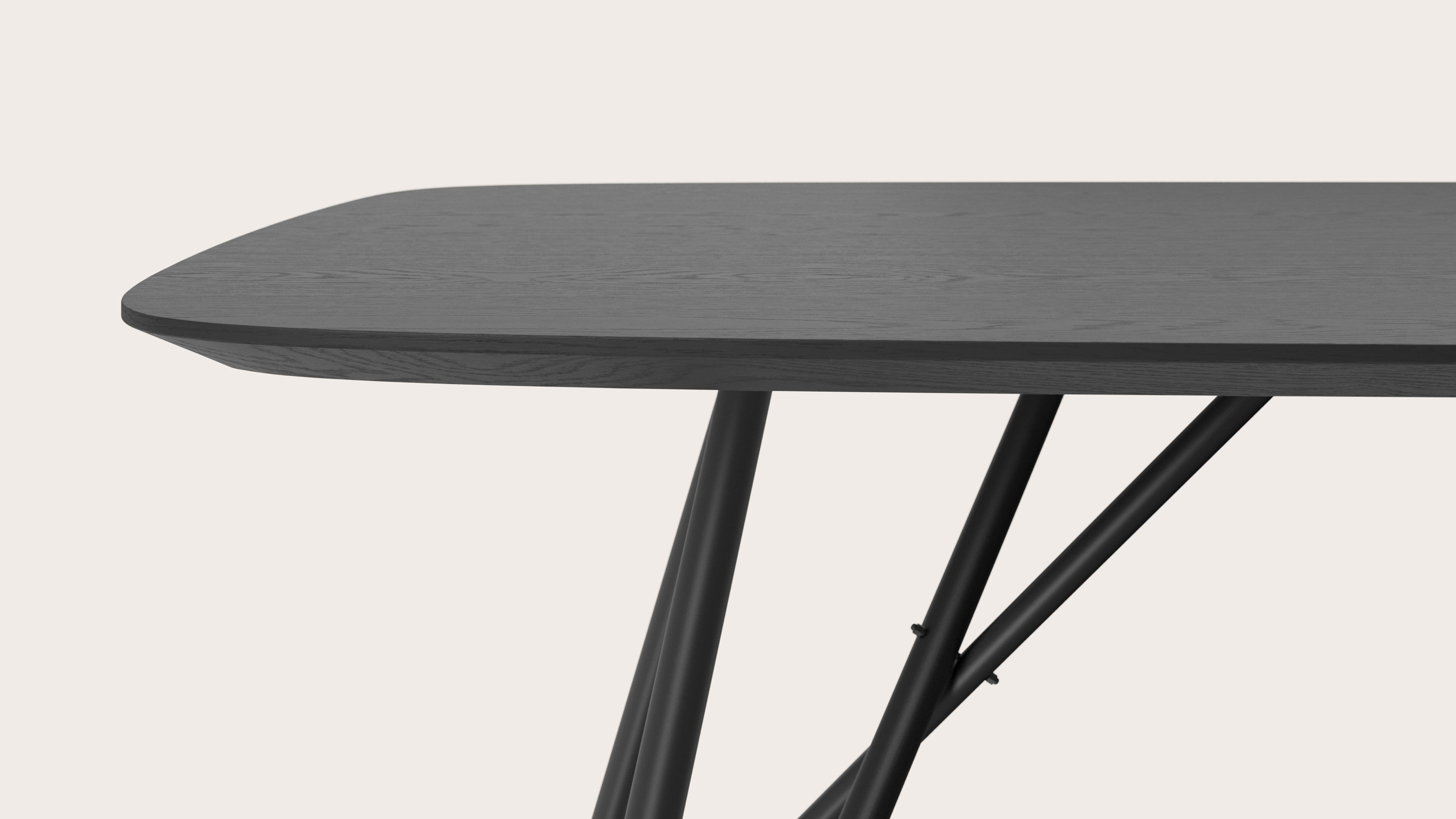 Table de salle à manger Ragno armature en métal noir avec plateau Finesso en forme arrondi en chêne noir 220 x 105 x 77 cm