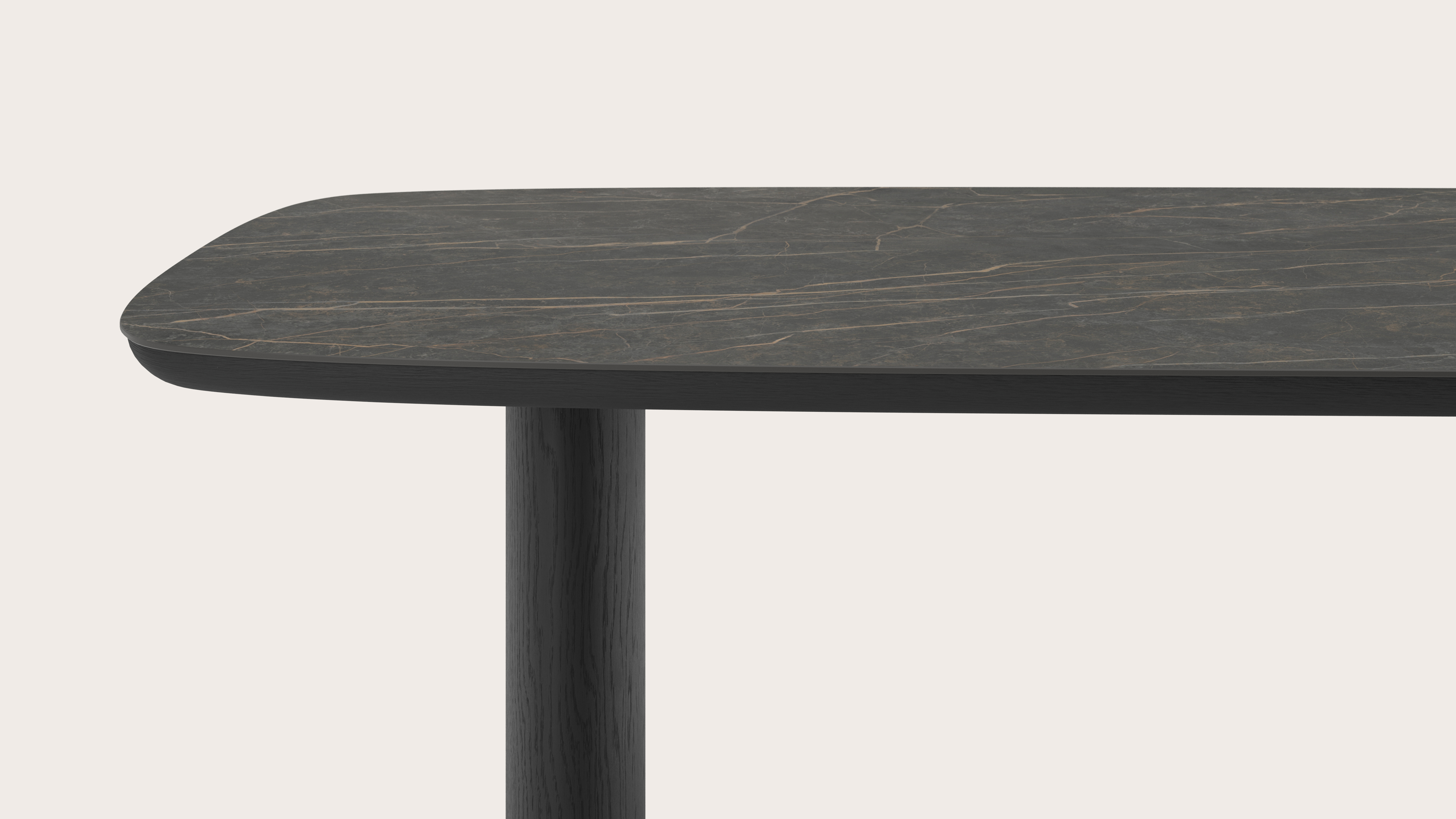 Table de salle à manger Amato Ellipso armature en chêne noir avec plateau Ceramo forme arrondie en céramique en couleur Black Obsession 260 x 110 x 76 cm