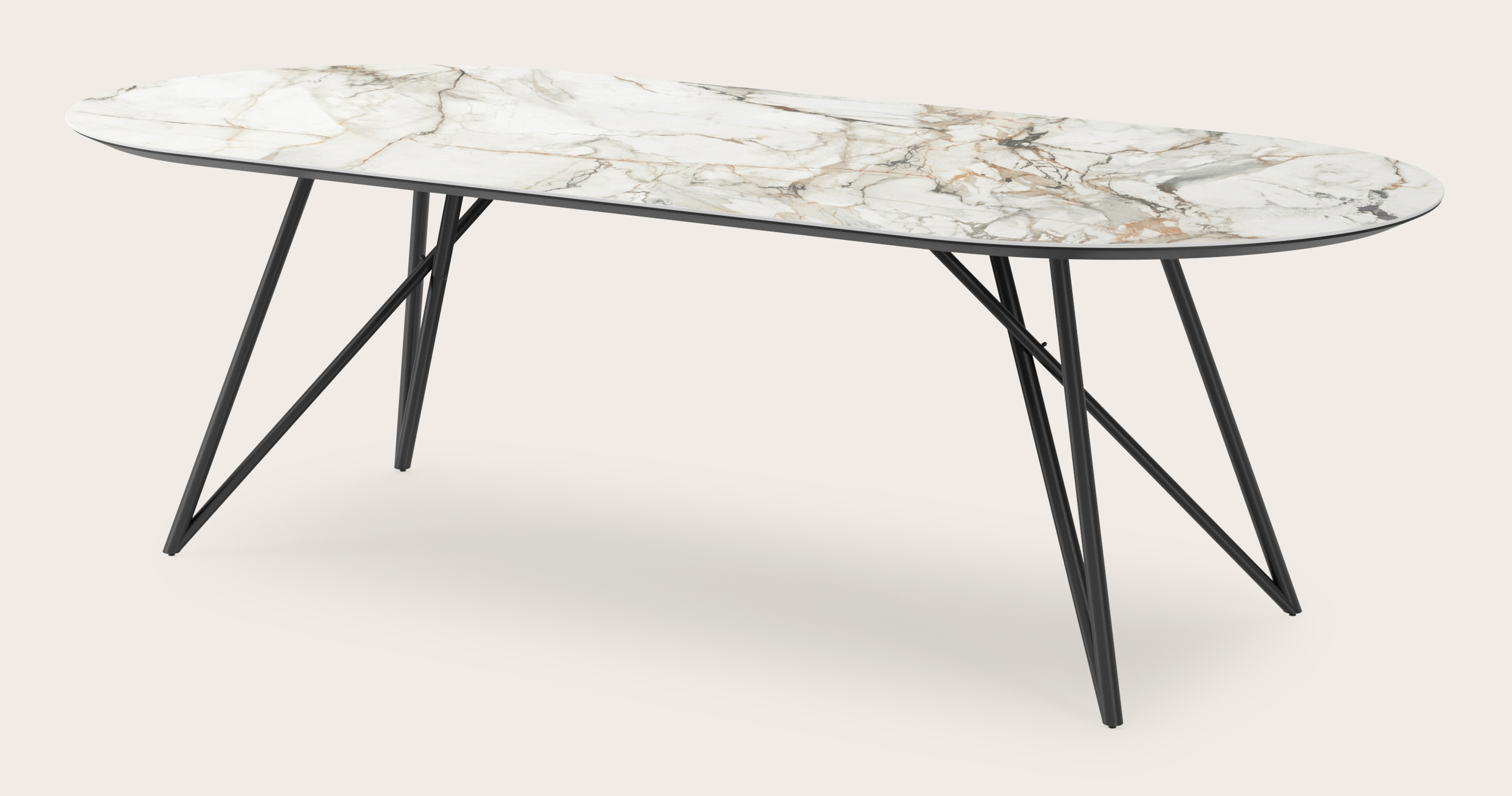 Eettafel Ragno onderstel in zwart metaal met plat ovaal volkeramisch Ceramo blad in kleur Calacatta Luxe 260 x 115 x 77 cm 