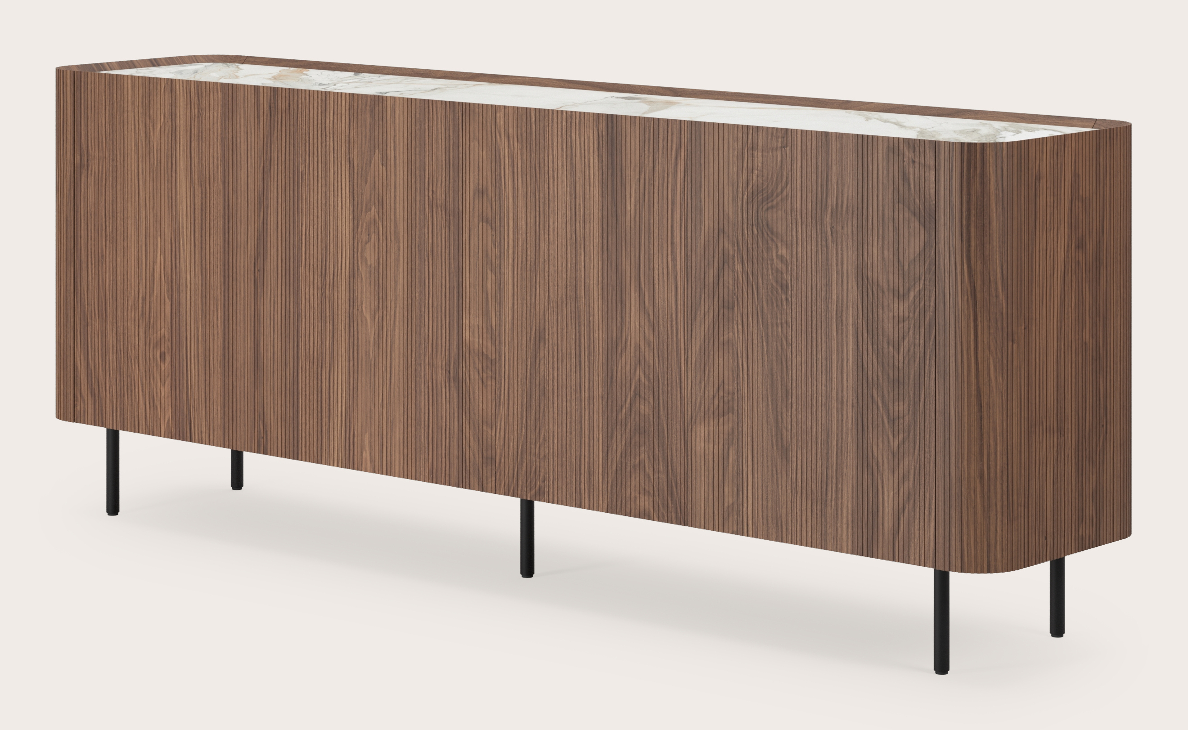 Grivato dressoir in walnoot met ronde metalen poten met volkeramisch Ceramo blad in kleur Calacatta Luxe 219 x 45 x 84 cm