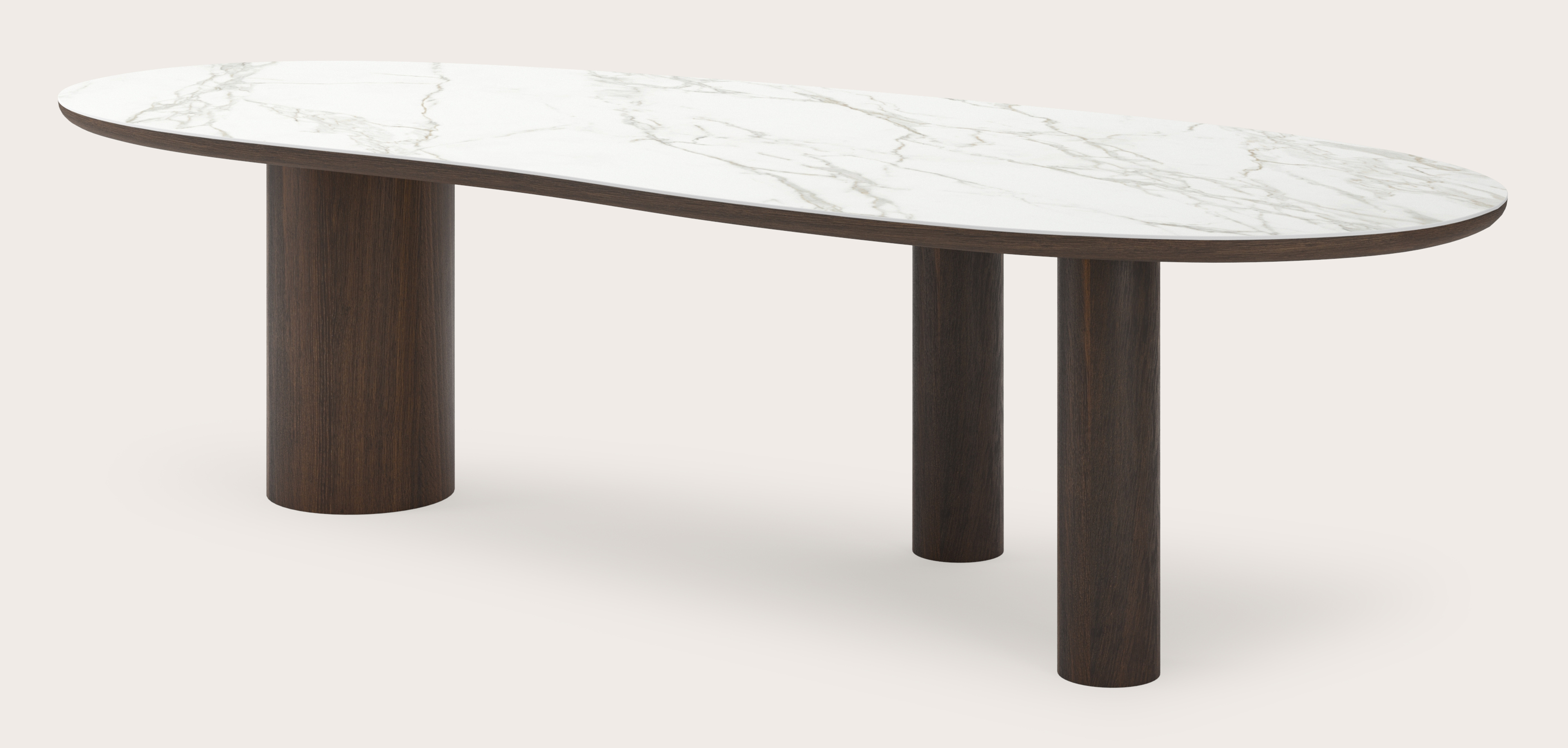 Table de salle à manger Amato Rondo armature en chêne fumé avec plateau Ceramo forme blob en céramique en couleur Calacatta 300 x 122 x 77 cm