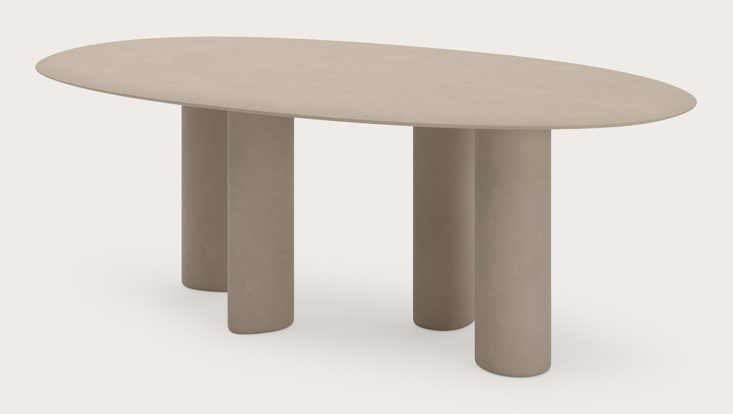 Eettafel Volante met organische ovaal blad in Claylime kleur Limestone 220 x 125 x 76 cm