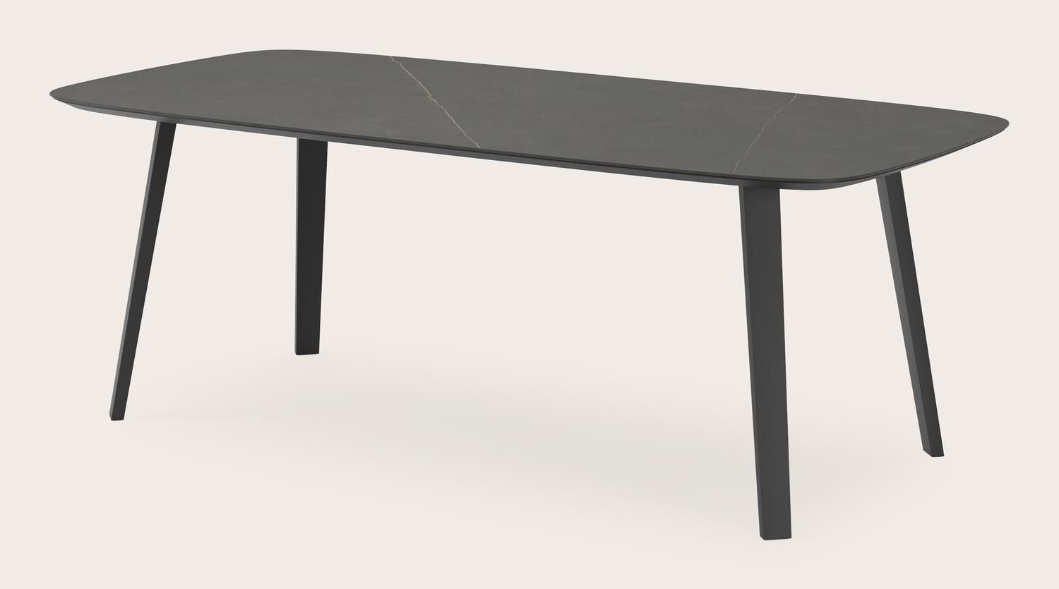 Eettafel Clino onderstel in zwart metaal met bootvormig volkeramisch Ceramo blad in kleur Calatorao 220 x 105 x 77 cm