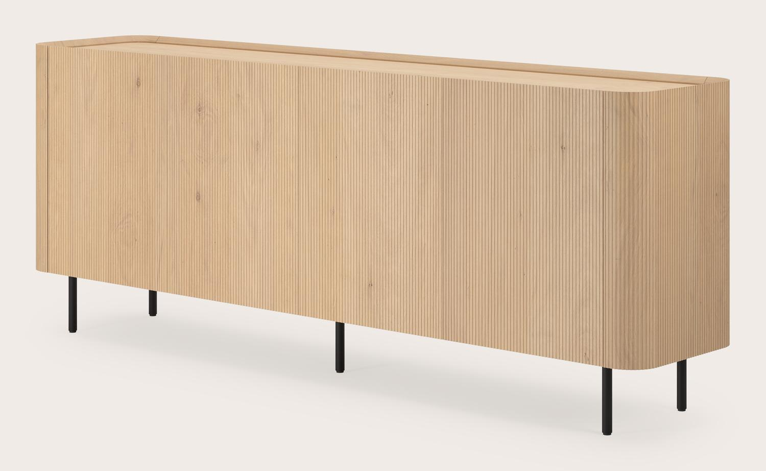 Grivato dressoir in natuurkleurige eik met ronde poten 219 x 45 cm